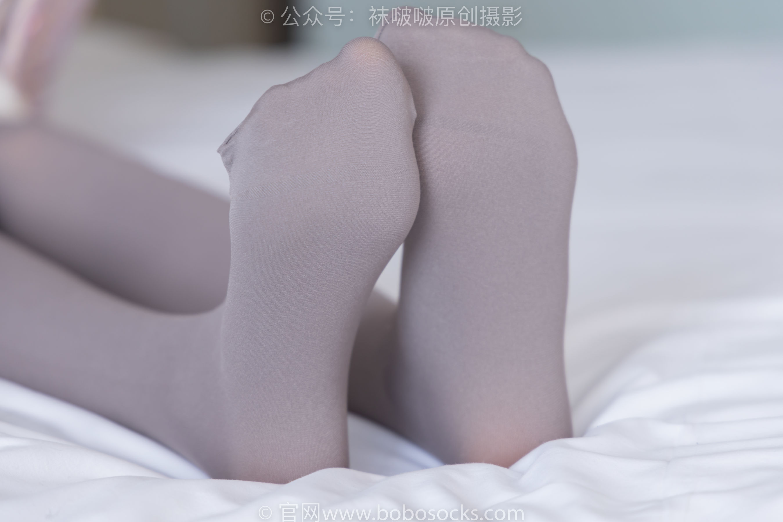 BoBoSocks袜啵啵 No.225 稚予-两双高跟鞋、厚灰丝