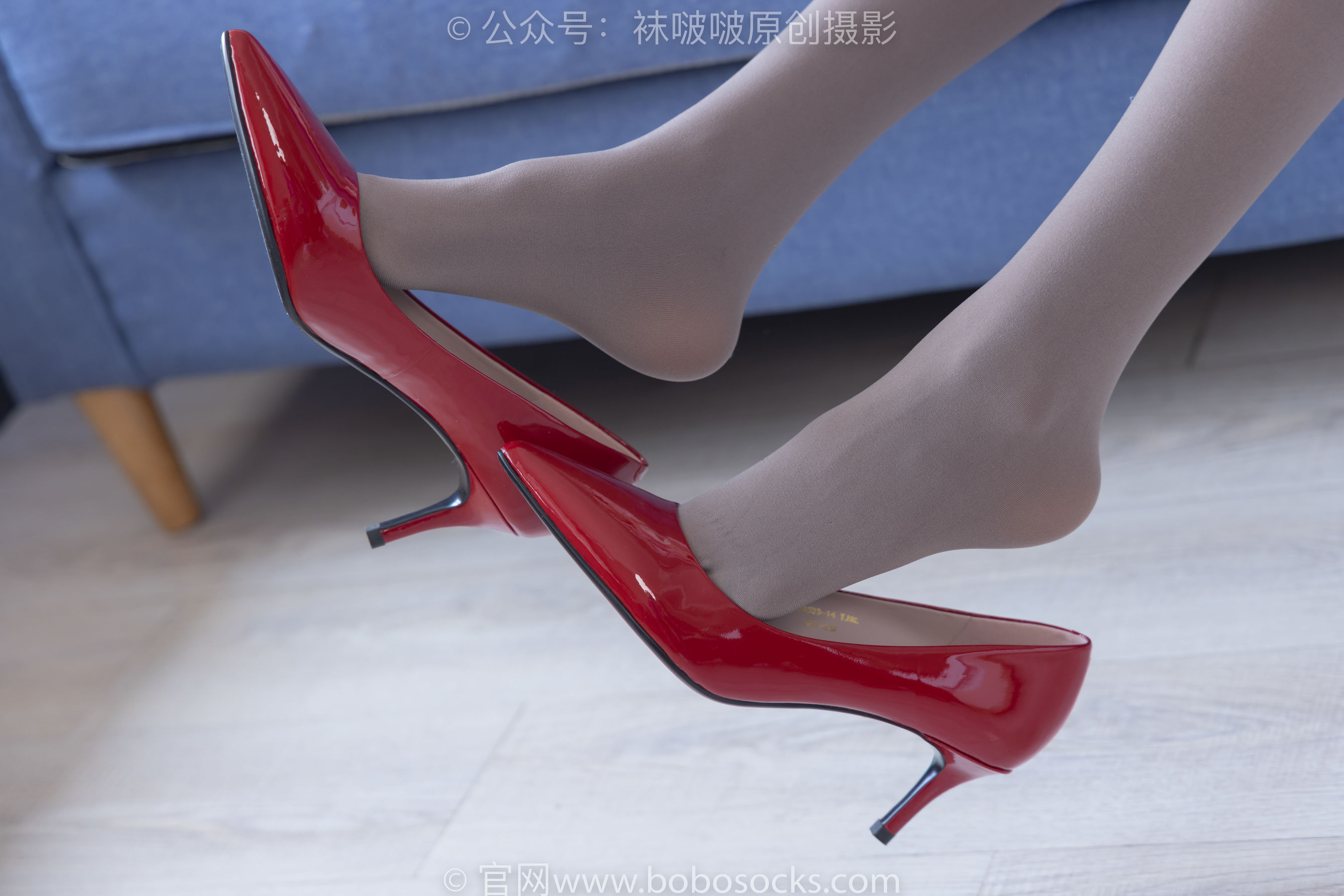 BoBoSocks袜啵啵 No.225 稚予-两双高跟鞋、厚灰丝