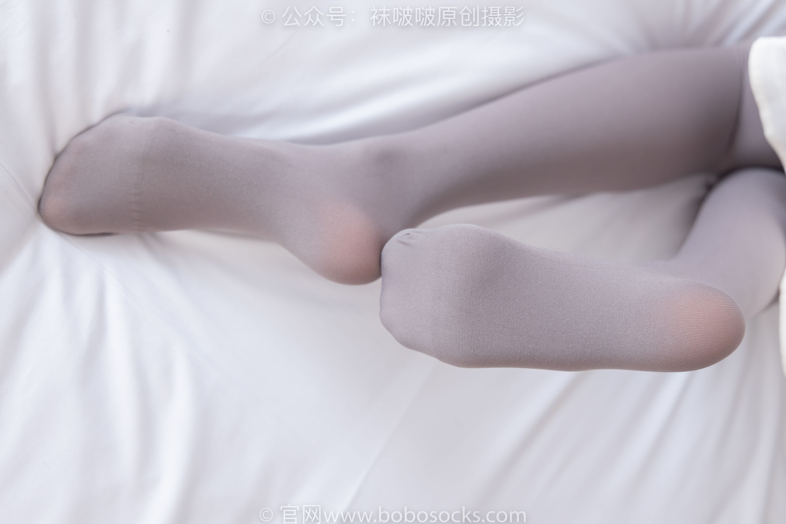 BoBoSocks袜啵啵 No.225 稚予-两双高跟鞋、厚灰丝