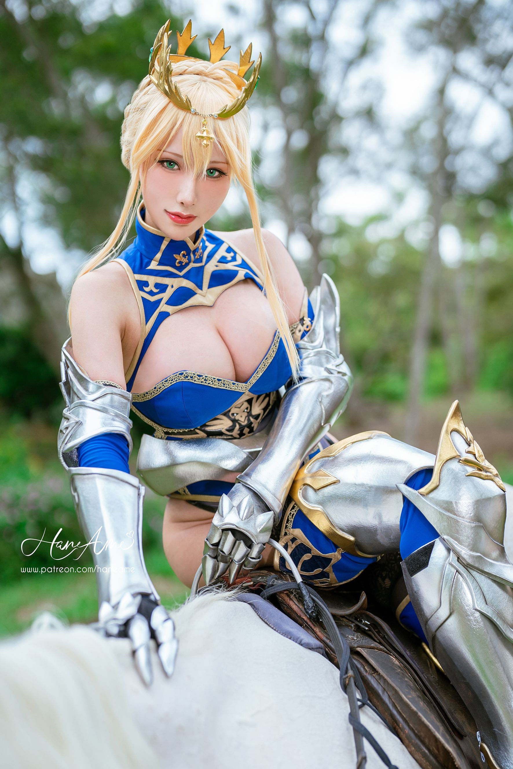 Hane Ame 雨波写真 - ARTORIA LANCER Photobook (FGO) - 1