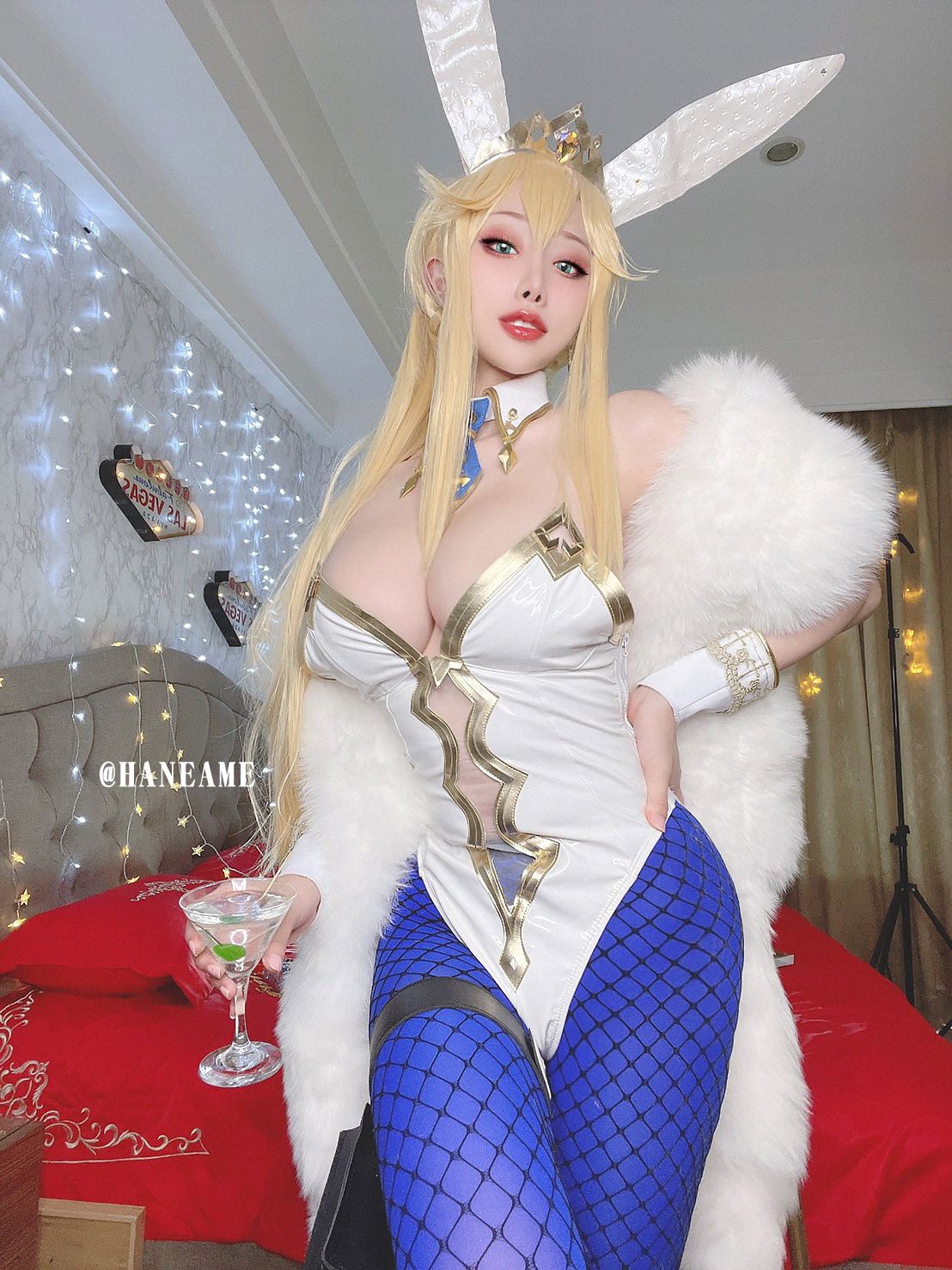 Hane Ame 雨波写真 - ARTORIA LANCER Photobook (FGO) - 1