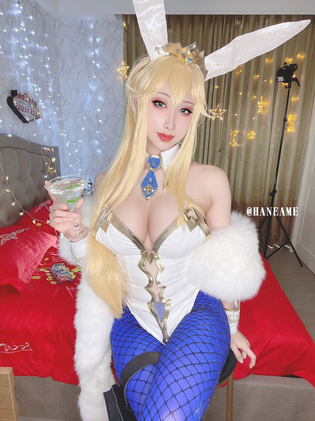 Hane Ame 雨波写真 - ARTORIA LANCER Photobook (FGO) - 1