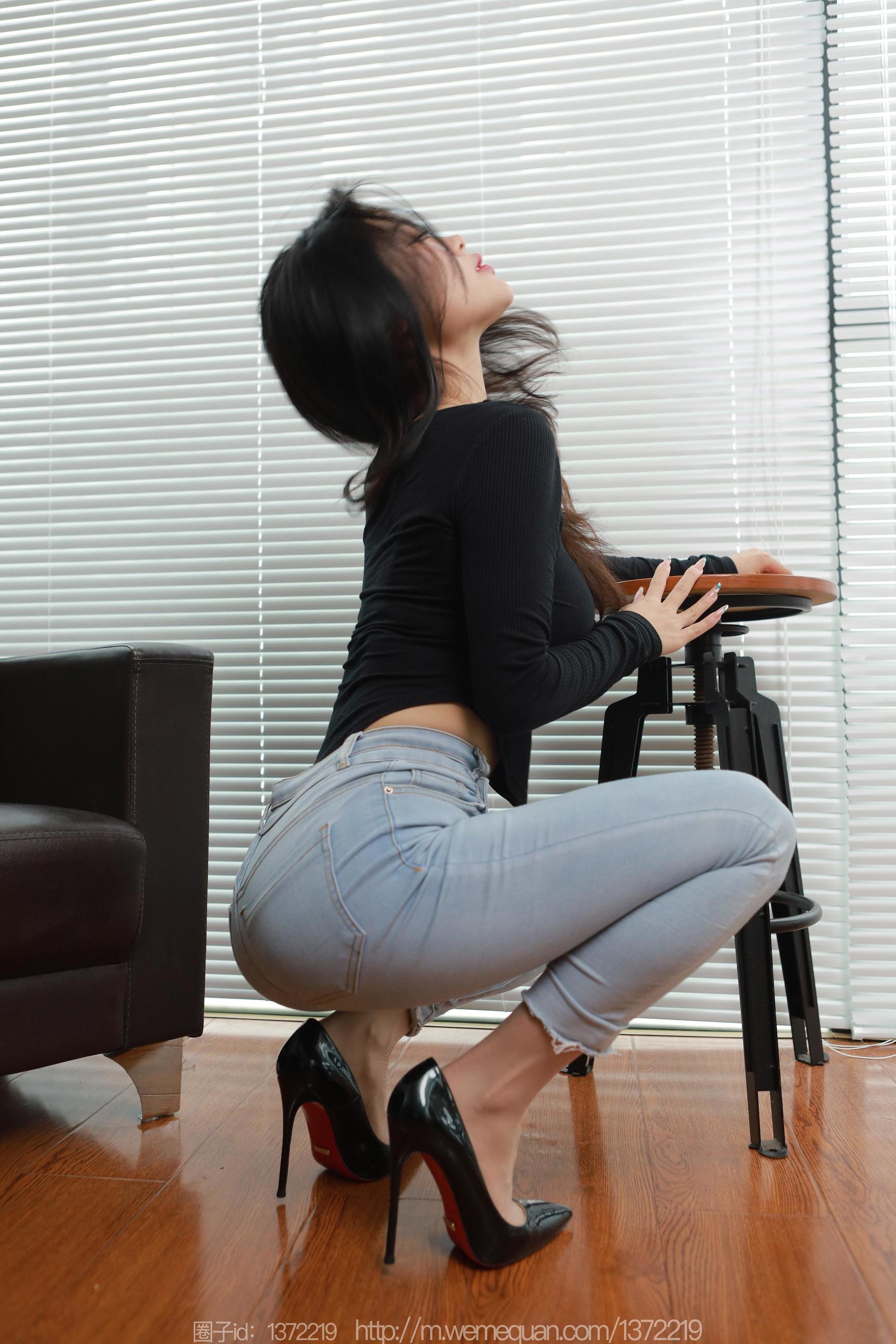 IESS异思趣向 - 模特：兔兔 《情人节新人报道》