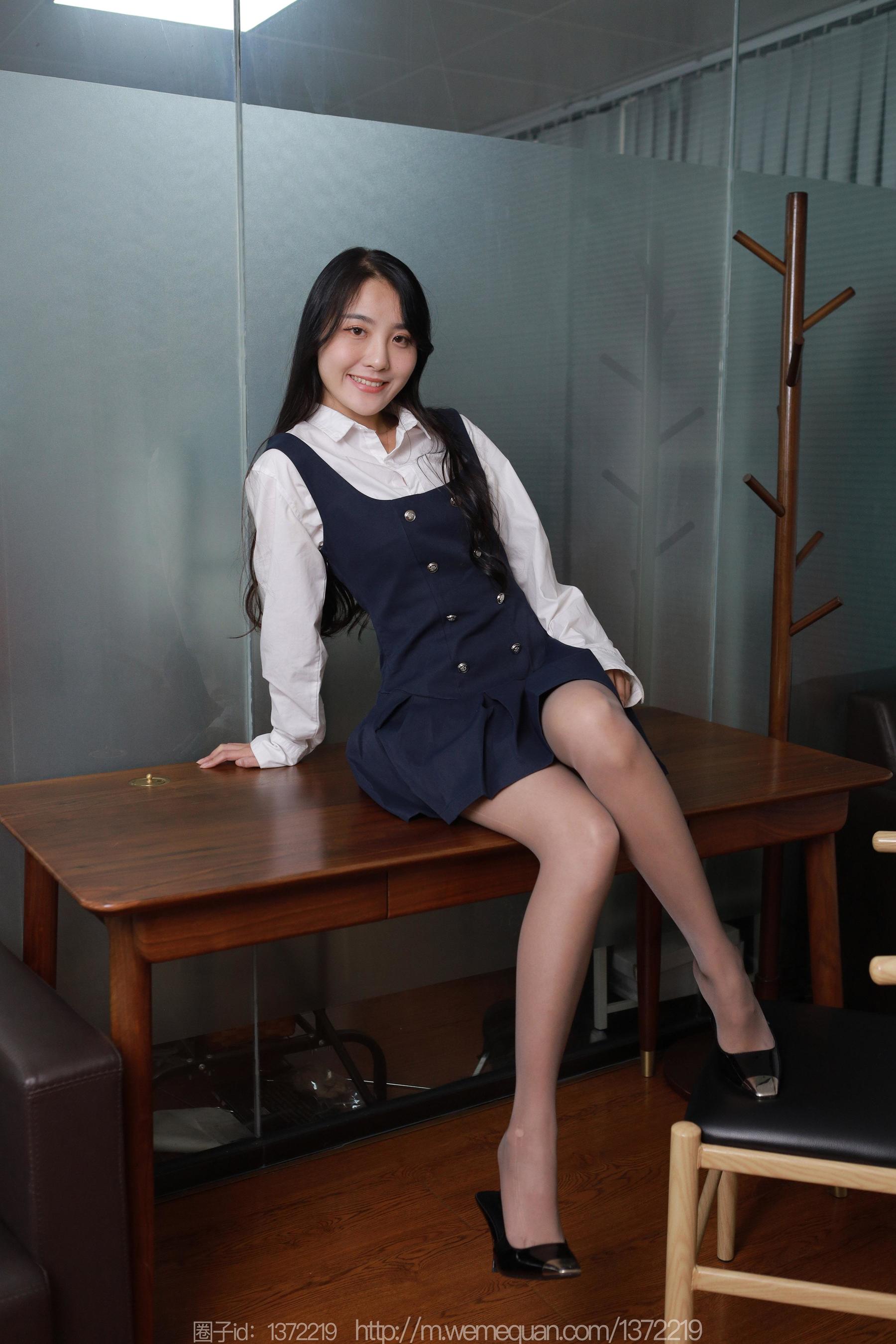 IESS异思趣向 - 模特：婉萍 《学苑短裙》