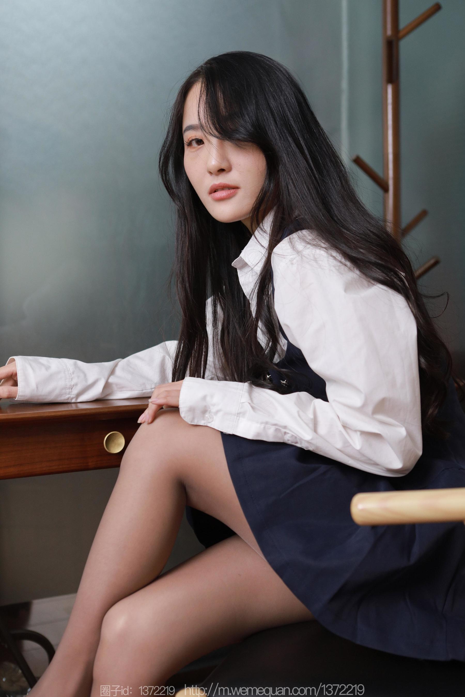 IESS异思趣向 - 模特：婉萍 《学苑短裙》