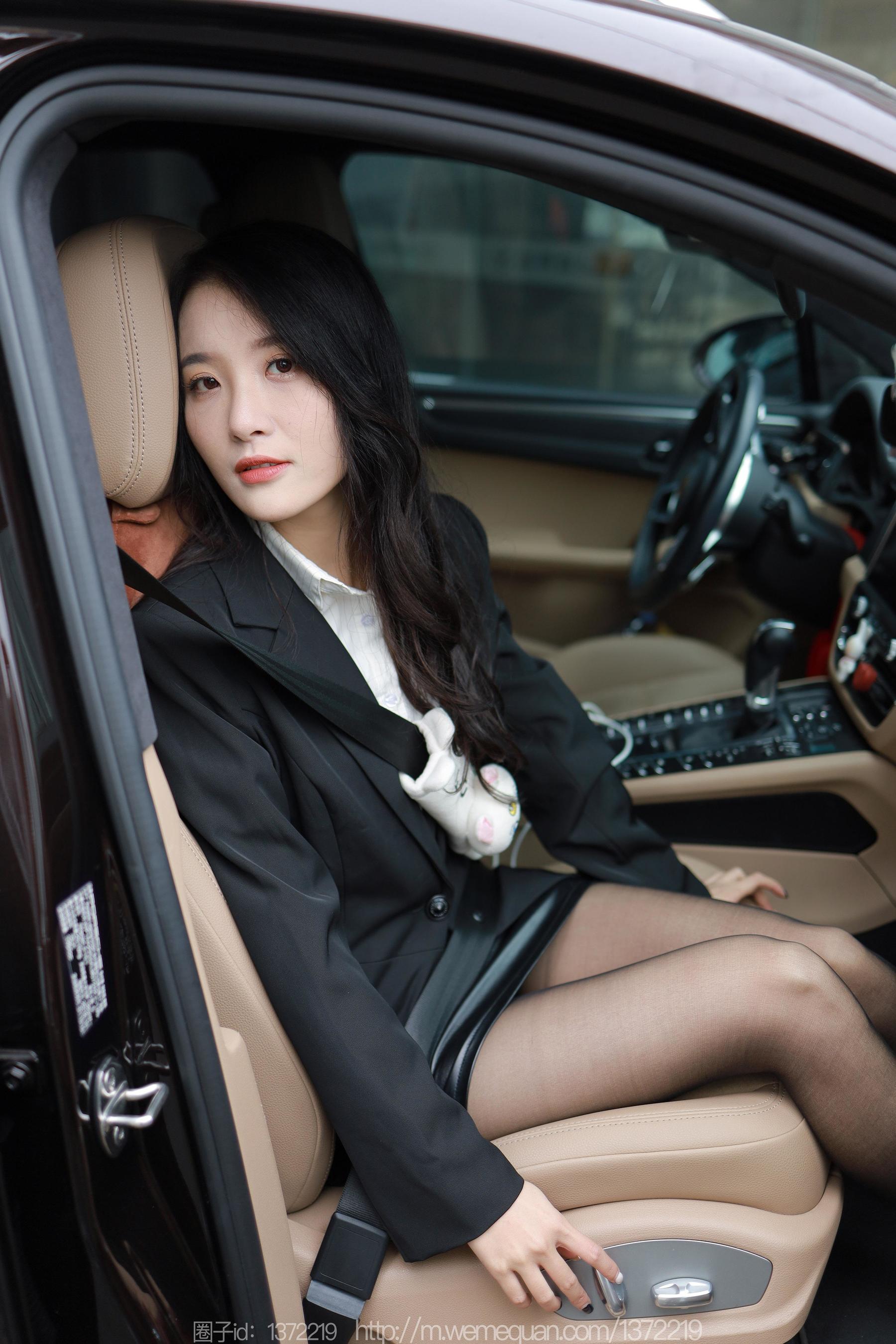 IESS异思趣向 - 模特：婉萍 《美女专车》
