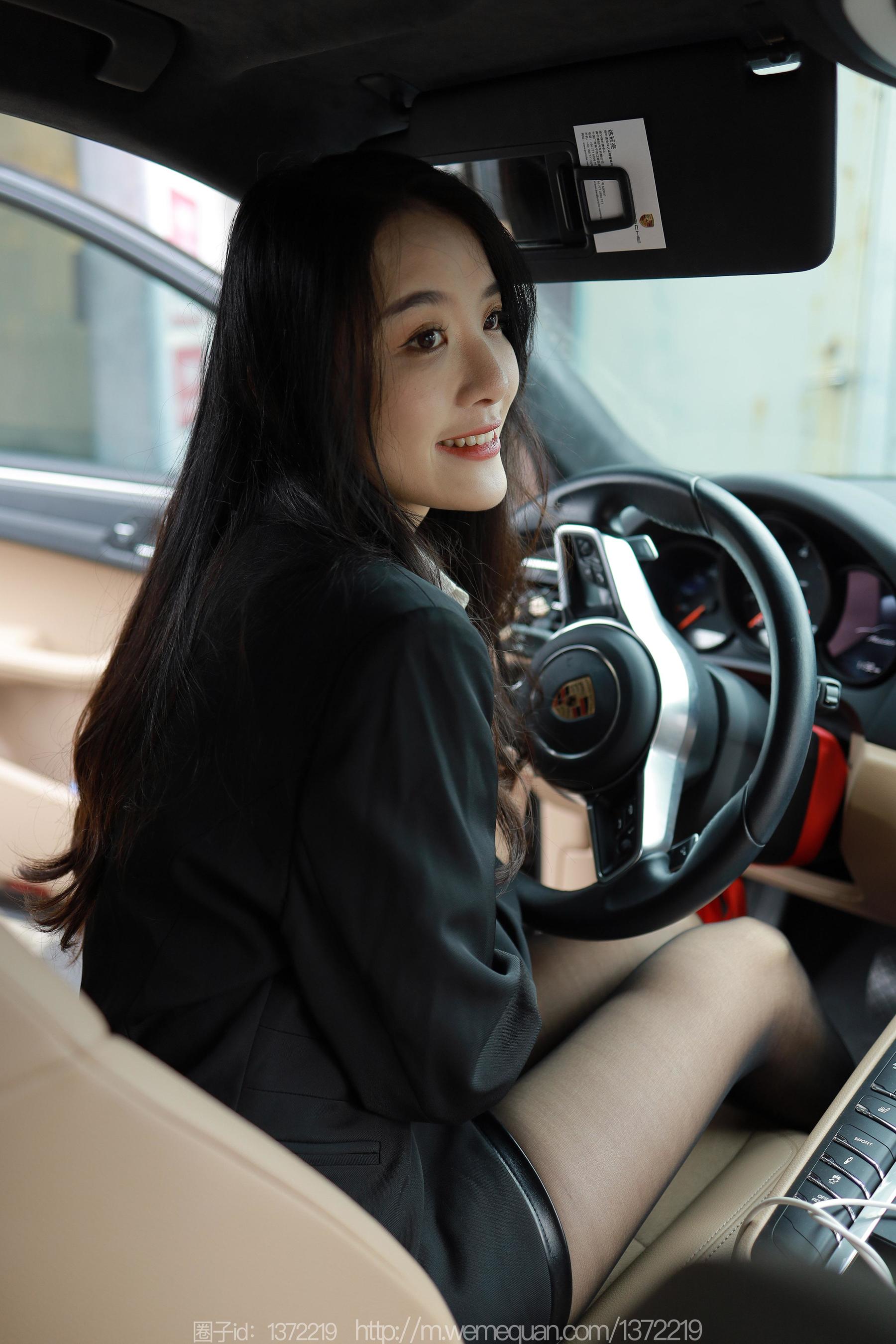 IESS异思趣向 - 模特：婉萍 《美女专车》