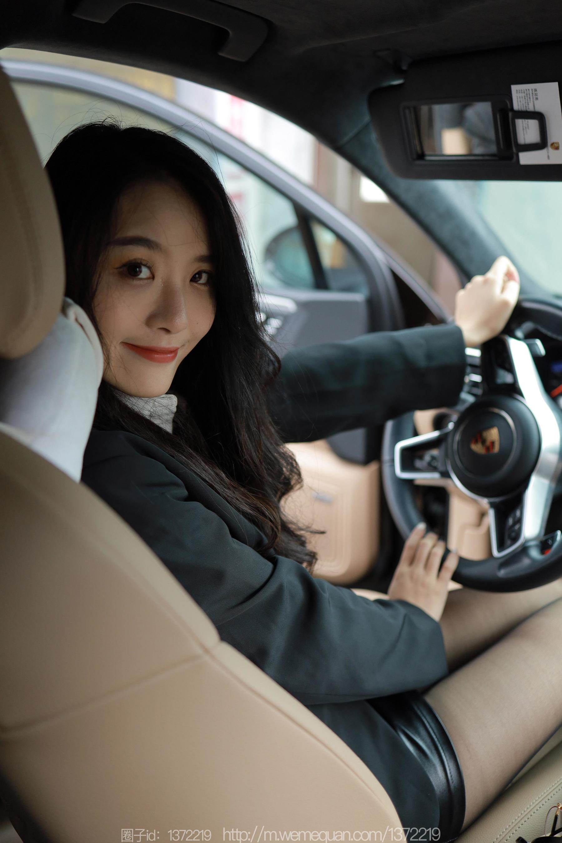 IESS异思趣向 - 模特：婉萍 《美女专车》
