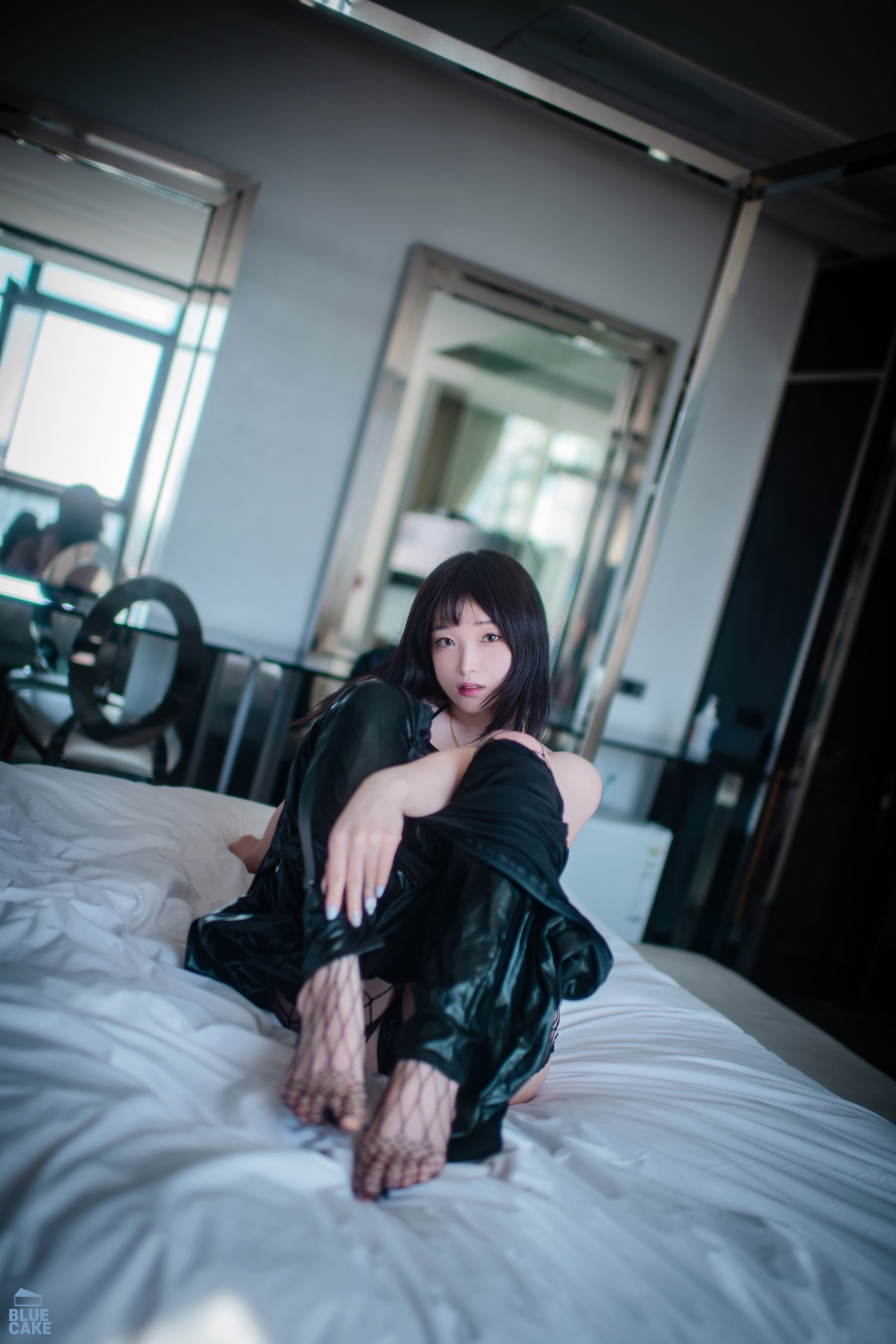 [BLUECAKE] Bambi - Black Mist
