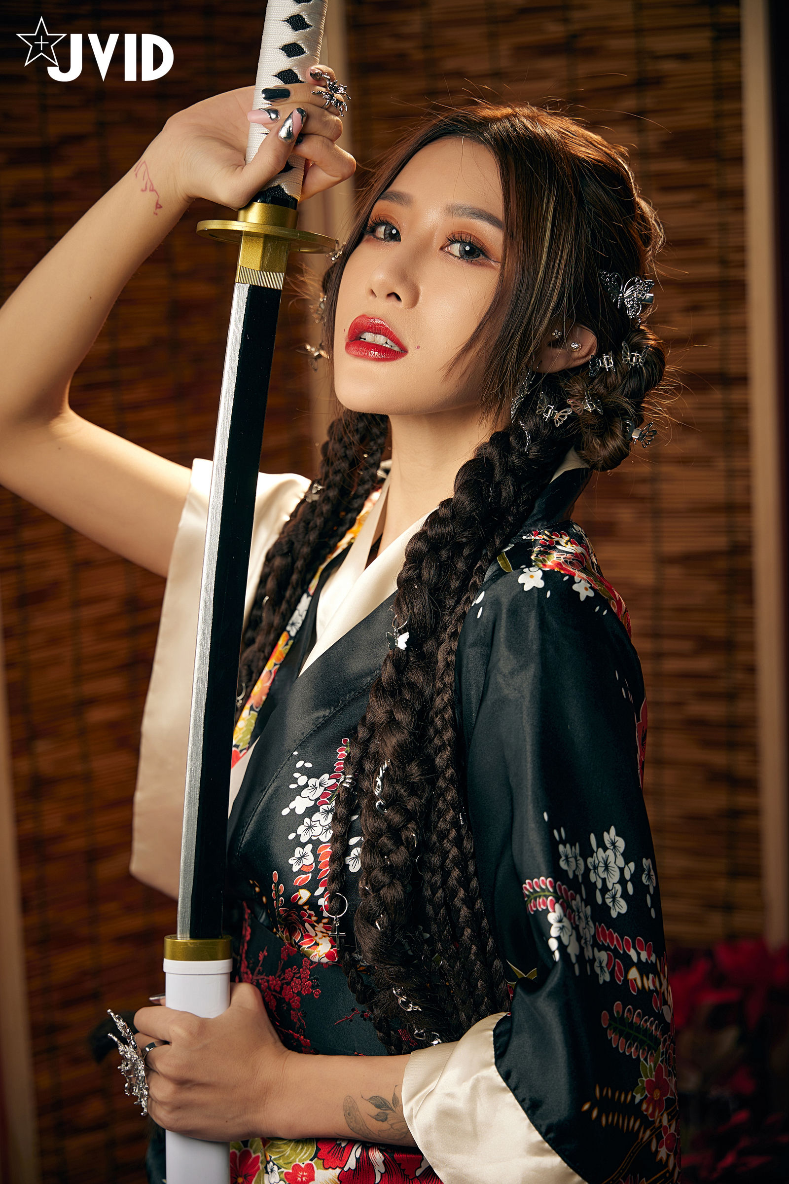 [JVID图集] Lara - 媚娘迷人