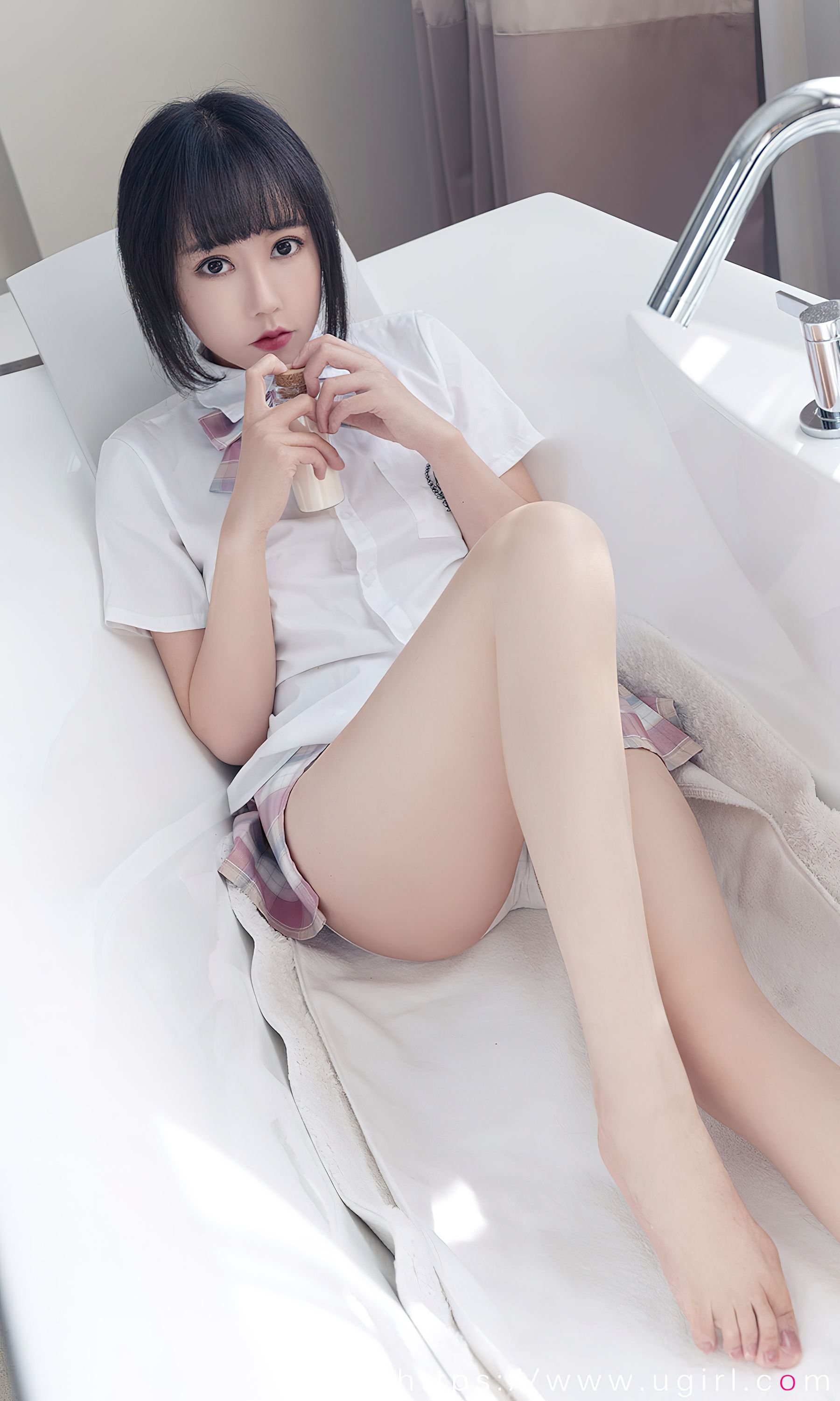 [Ugirls]爱尤物 No.2561 夏之光的洗礼 夏瑶