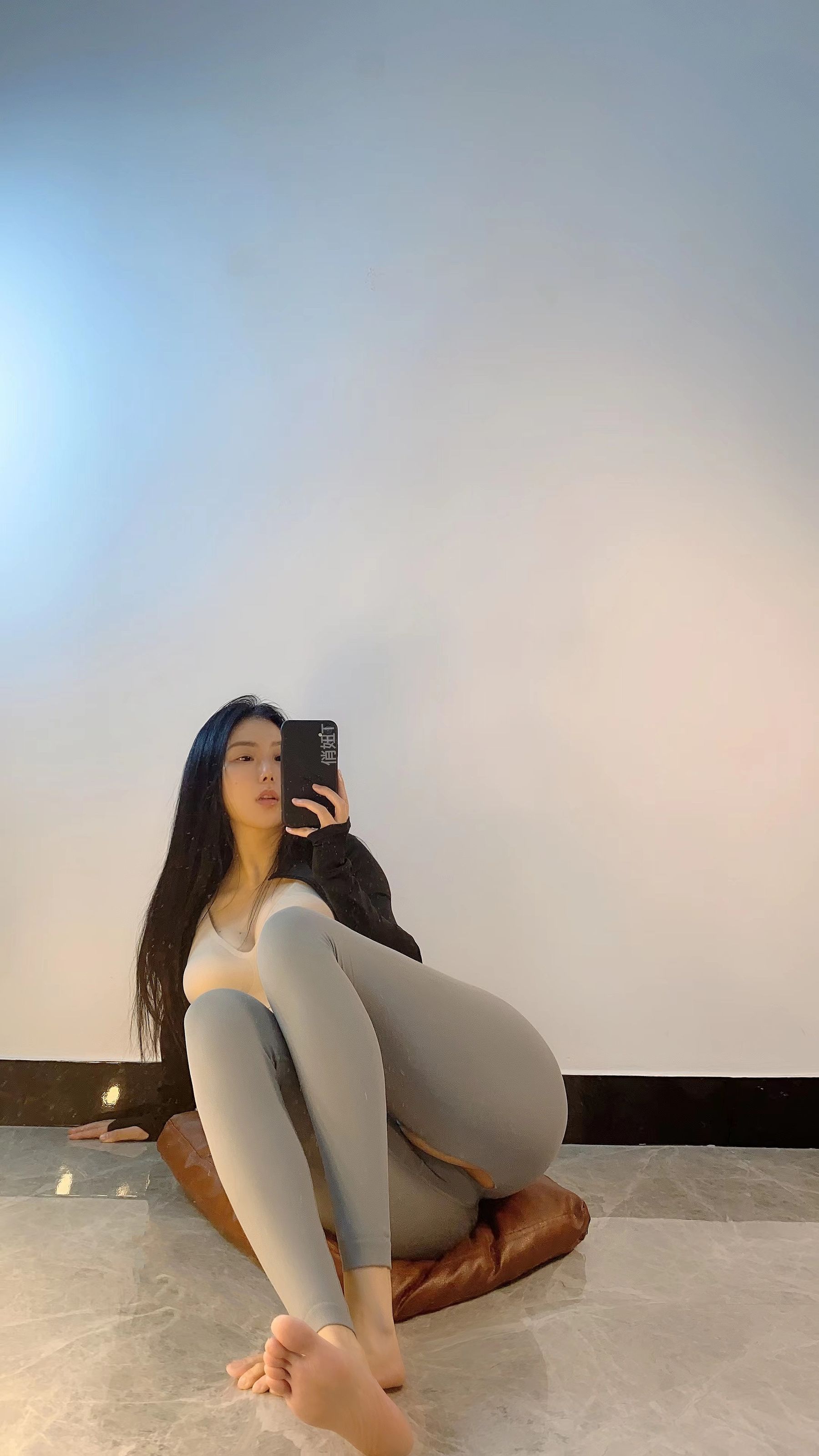 俏妞qiaoniuTT - 满屏怼脸