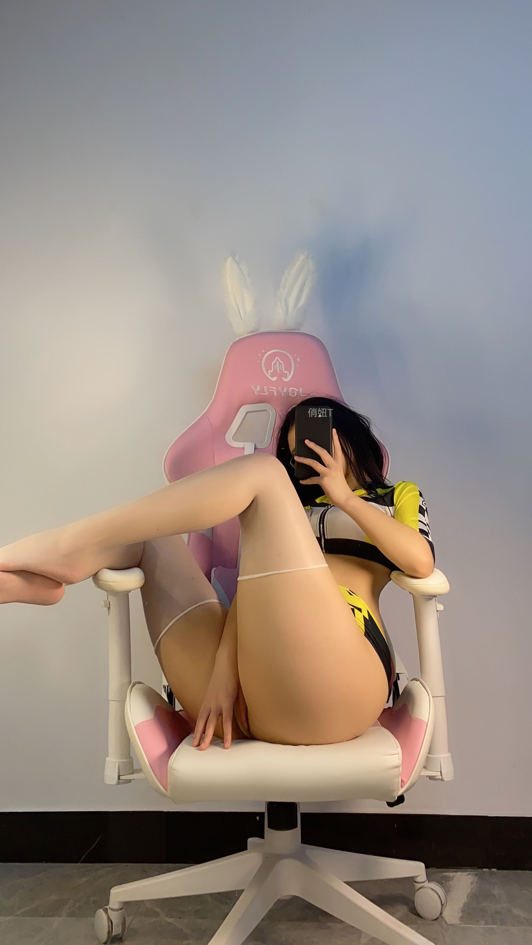 俏妞qiaoniuTT - 飙车选手