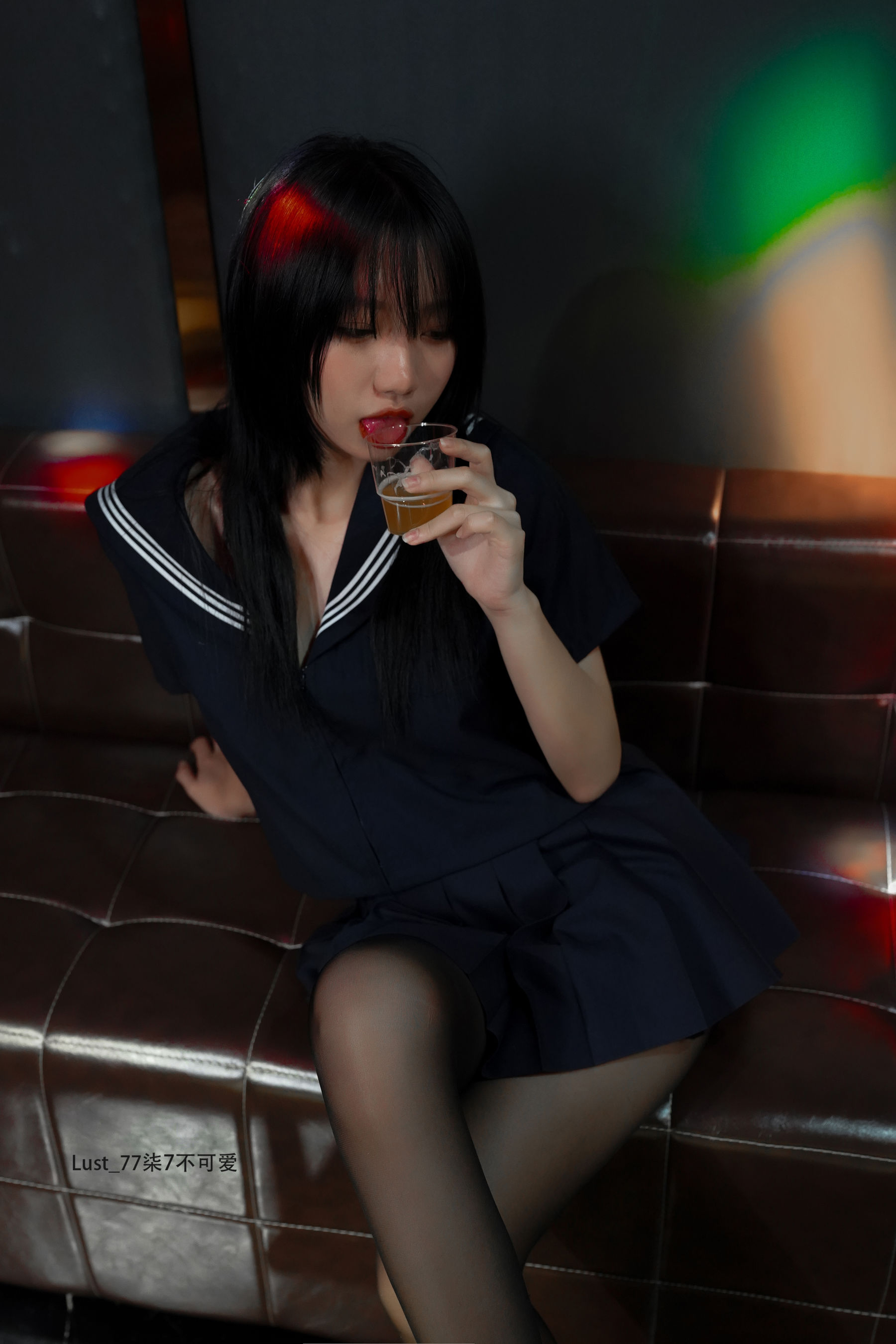 动漫博主柒柒要乖哦 - 反差JK少女