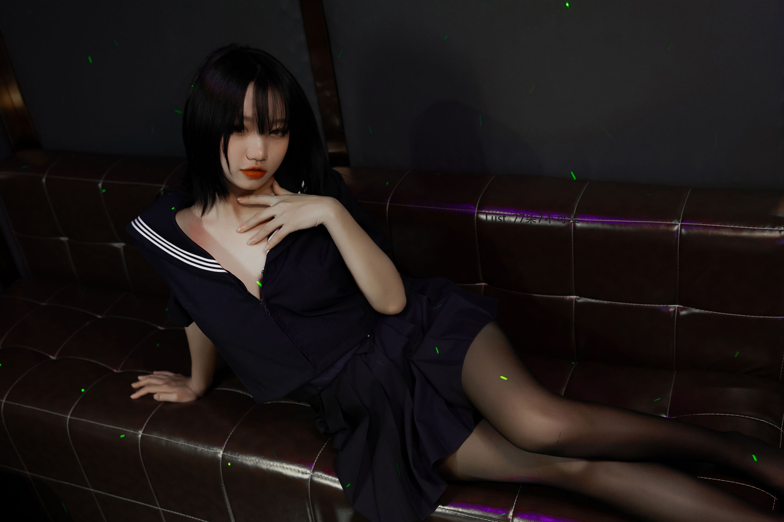 动漫博主柒柒要乖哦 - 反差JK少女