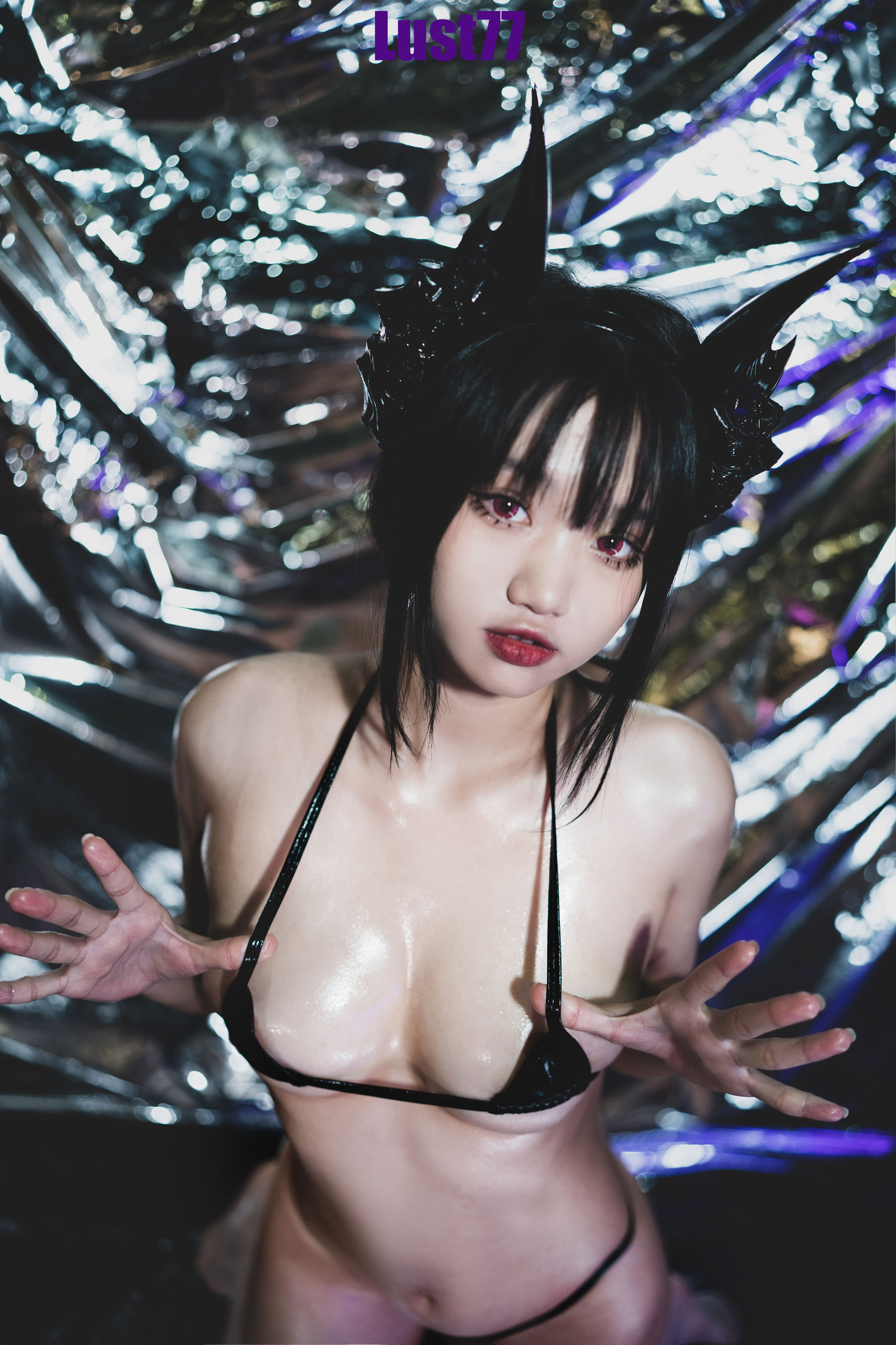 动漫博主柒柒要乖哦 - 女仆の惩戒课