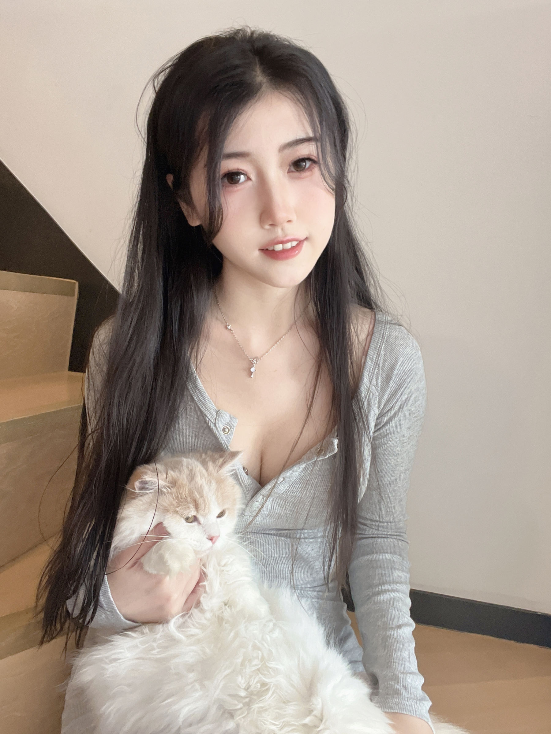 微博人气Coser不呆猫 - 居家猫猫女友