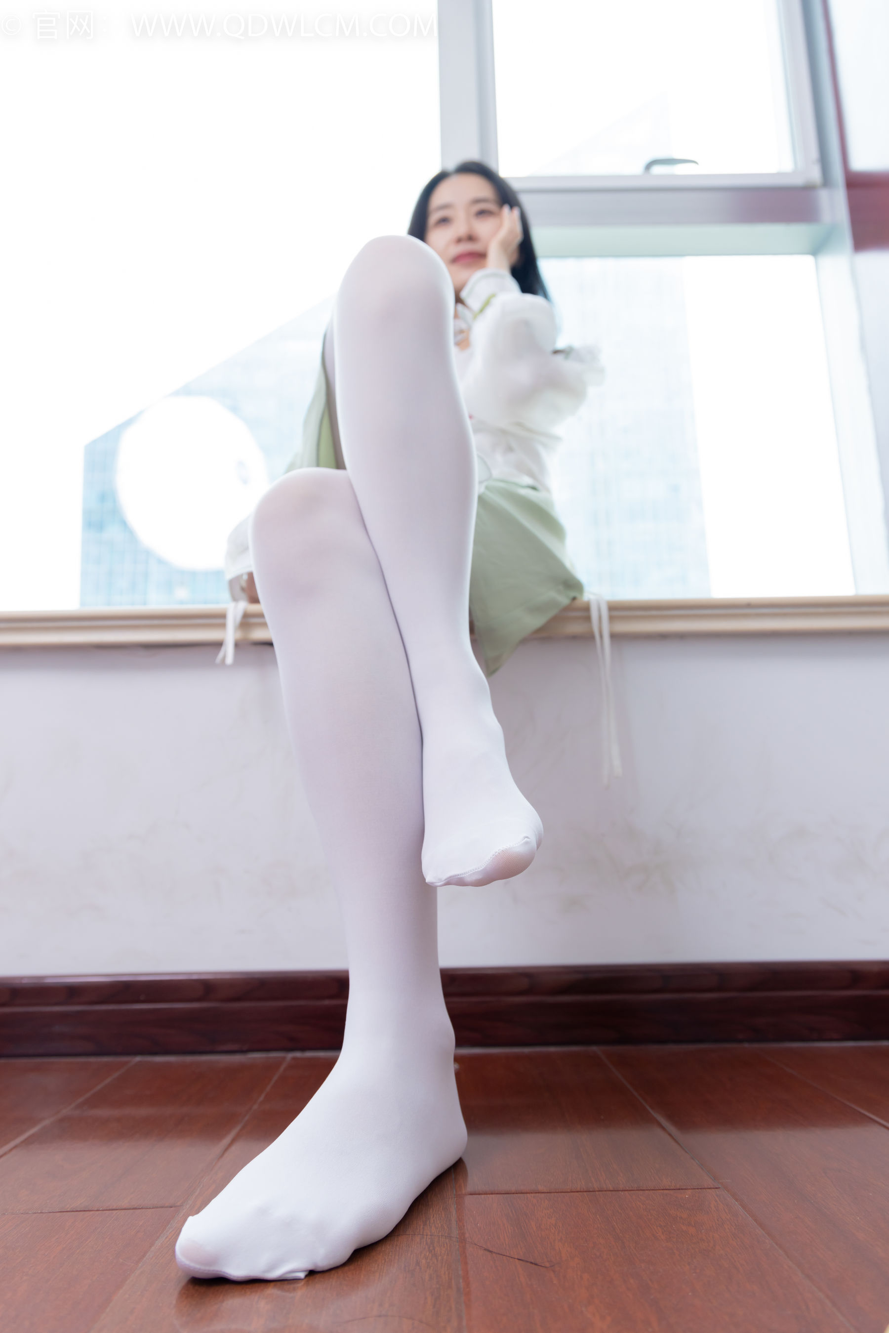 物恋传媒 No.1547 菜菜-绿野仙踪