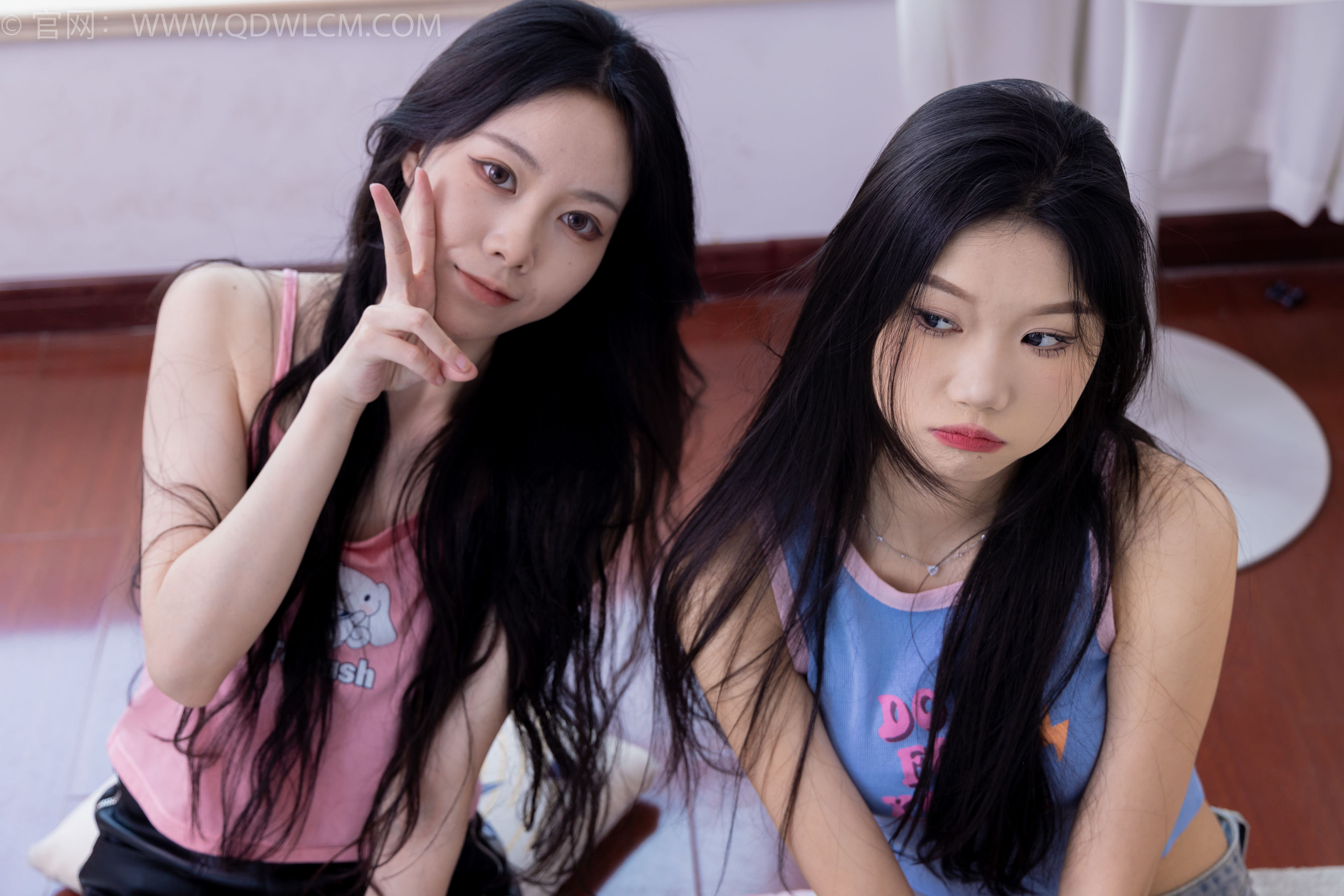 物恋传媒 No.1551 小竹&康康-闺蜜快乐