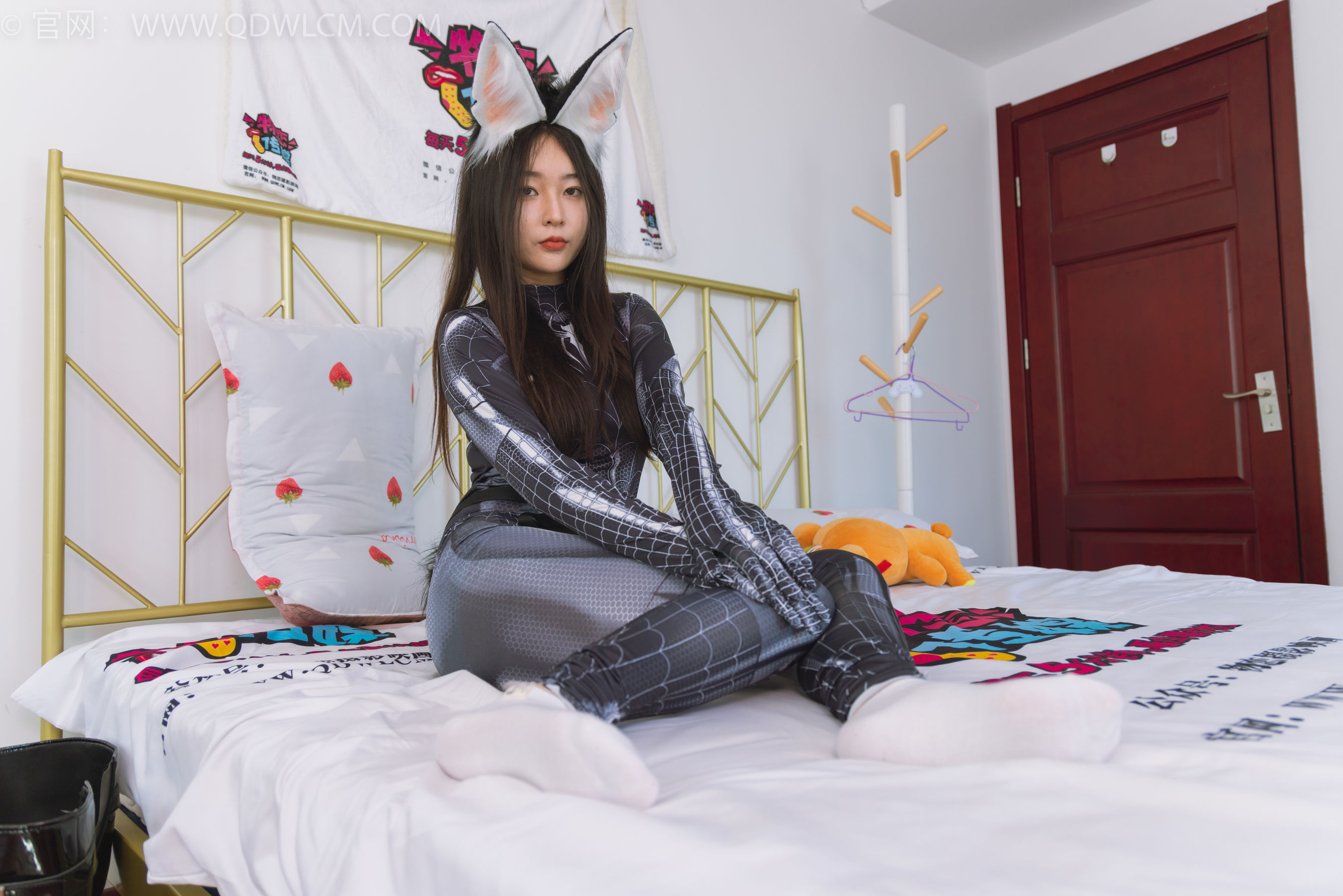 物恋传媒 No.1554 美兔-超级英雄