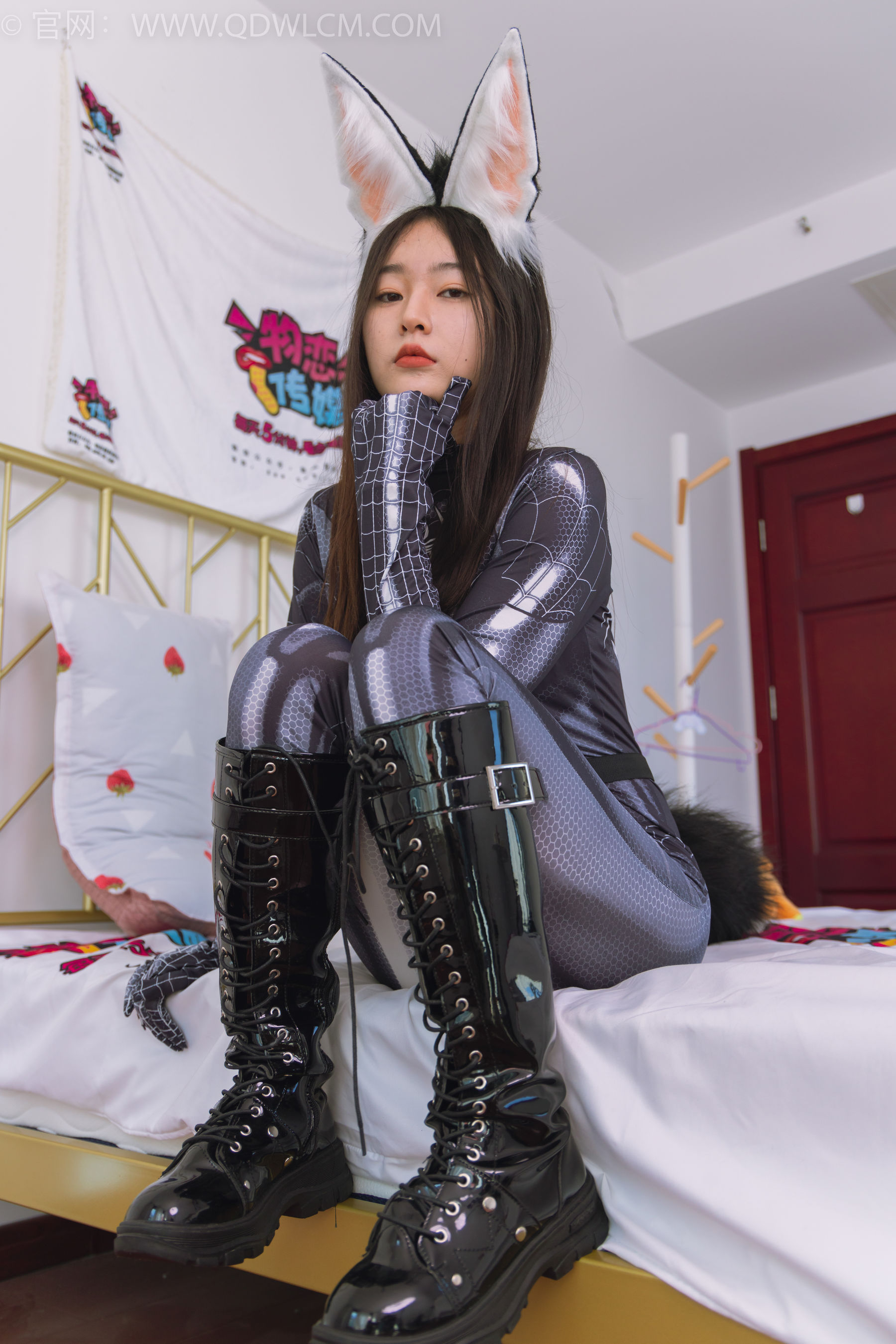 物恋传媒 No.1554 美兔-超级英雄