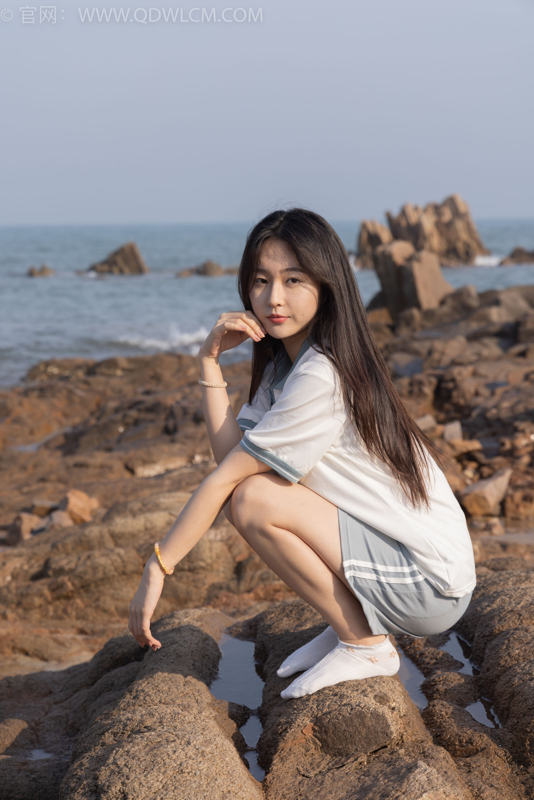 物恋传媒 No.1567 美兔-海边的风