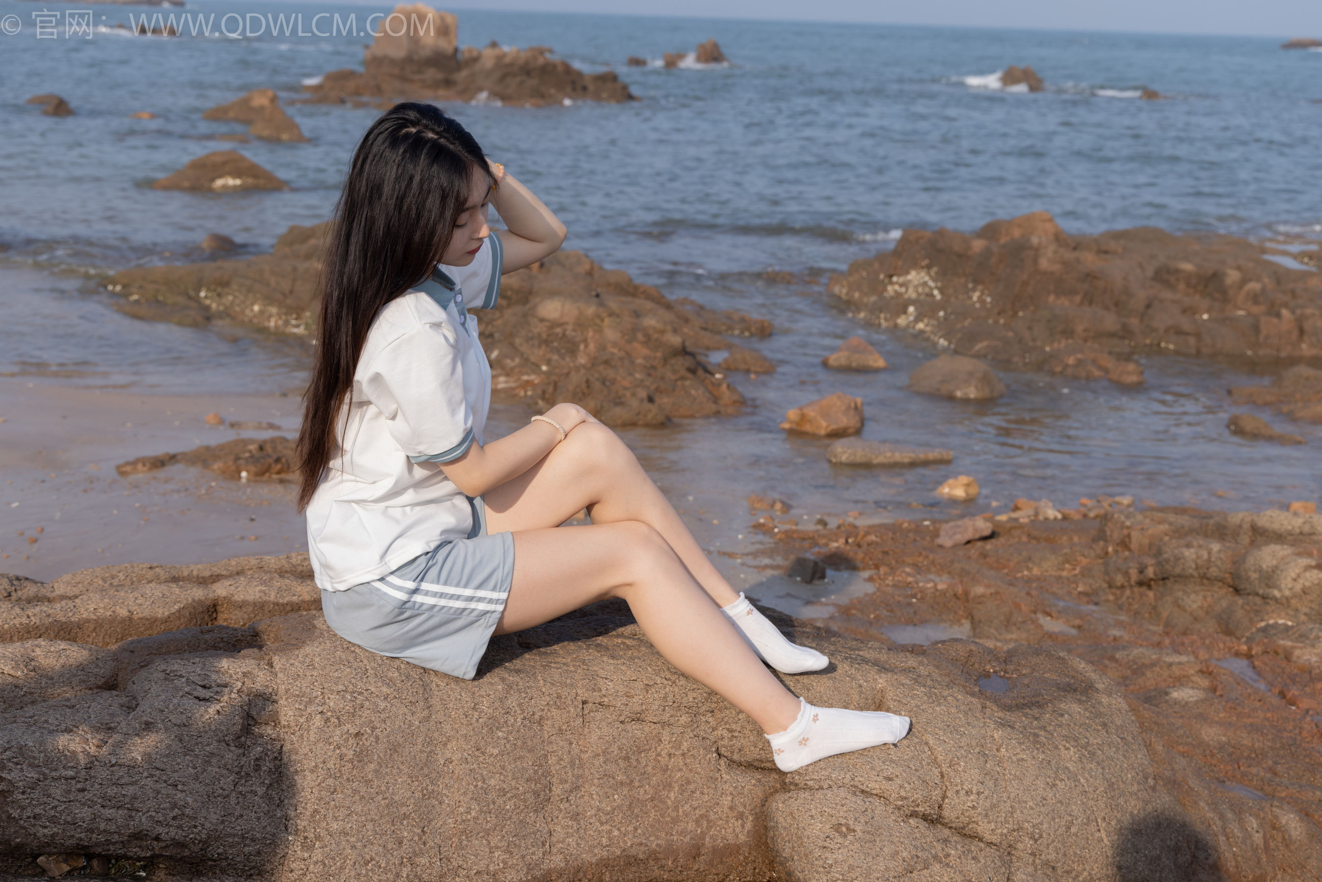 物恋传媒 No.1567 美兔-海边的风