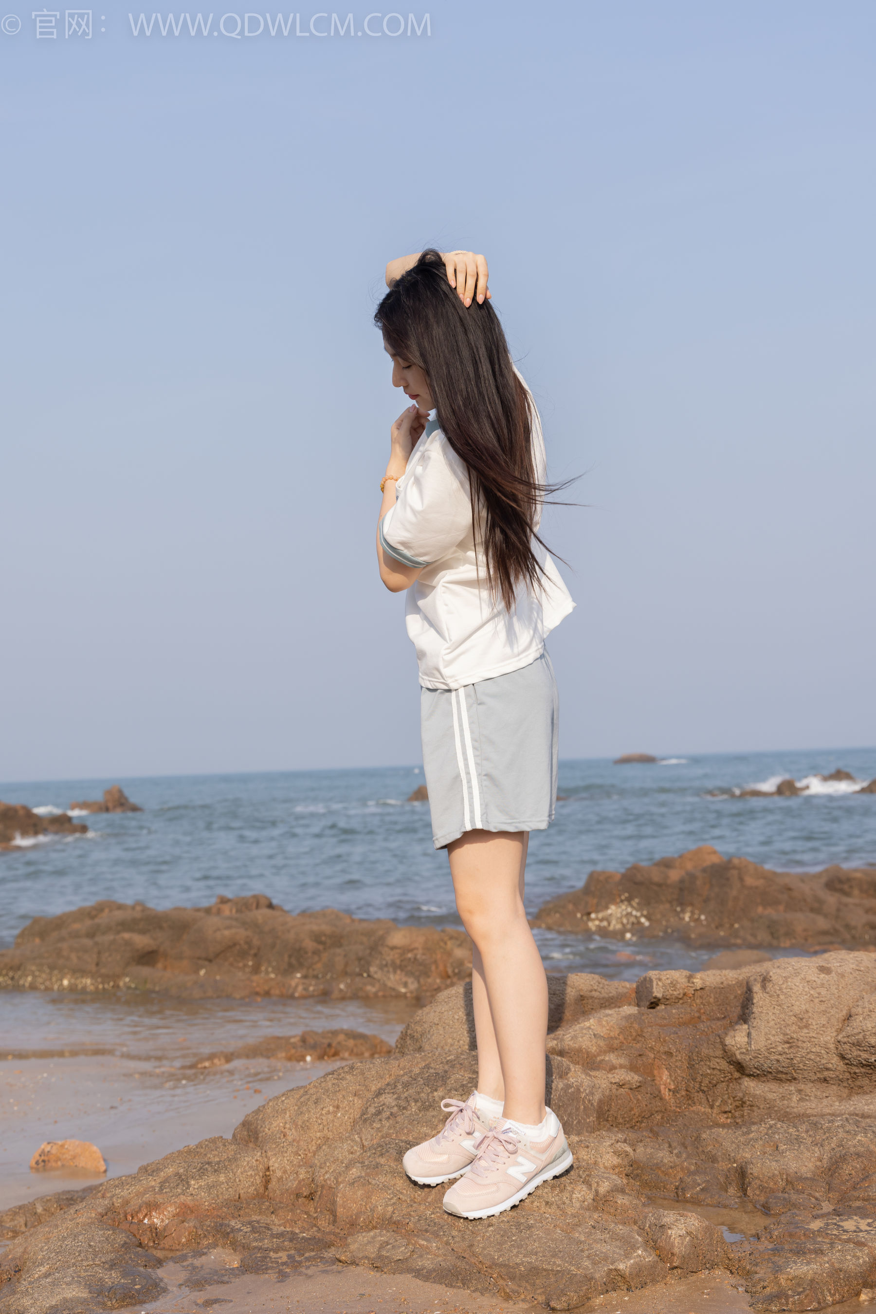 物恋传媒 No.1567 美兔-海边的风
