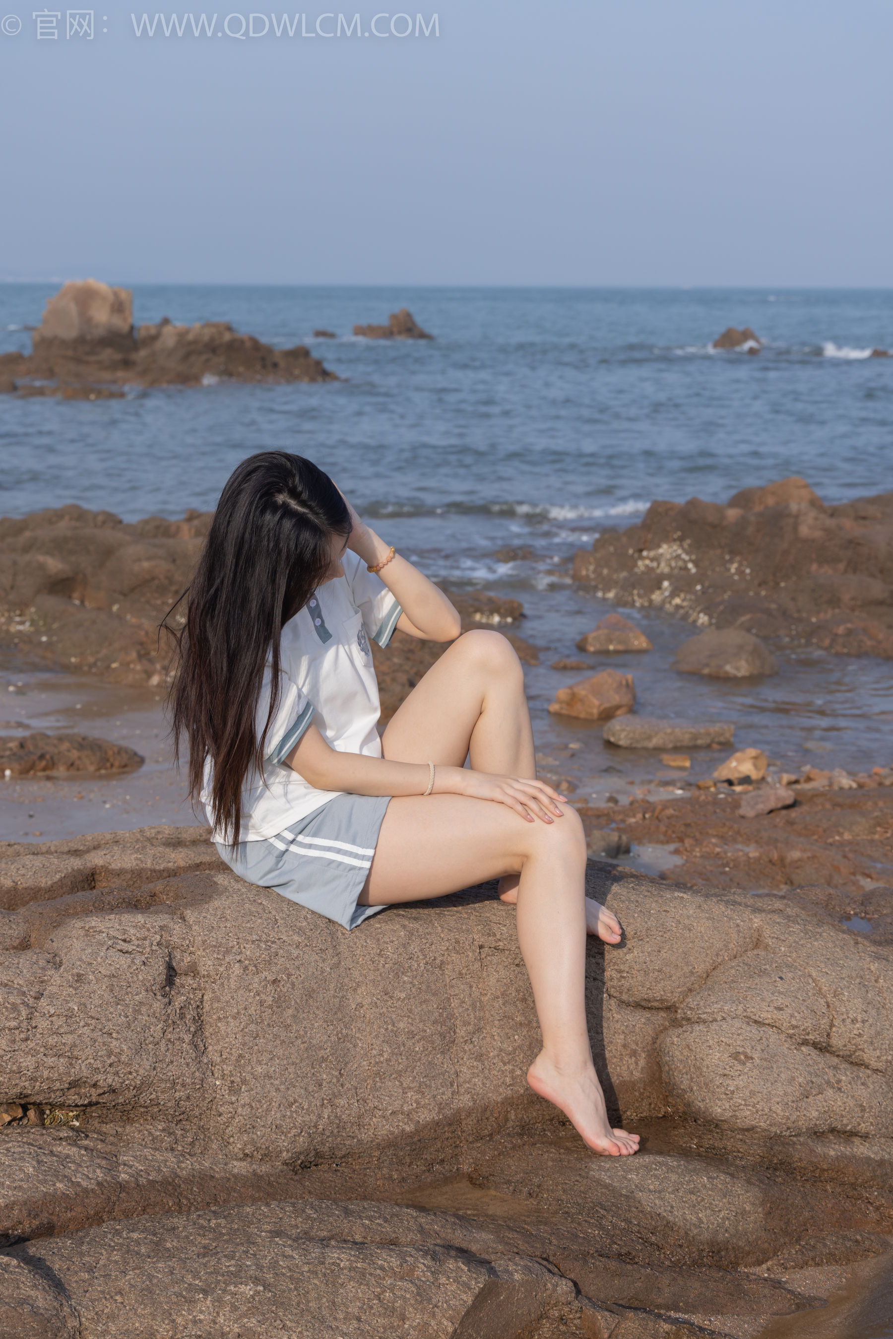 物恋传媒 No.1567 美兔-海边的风
