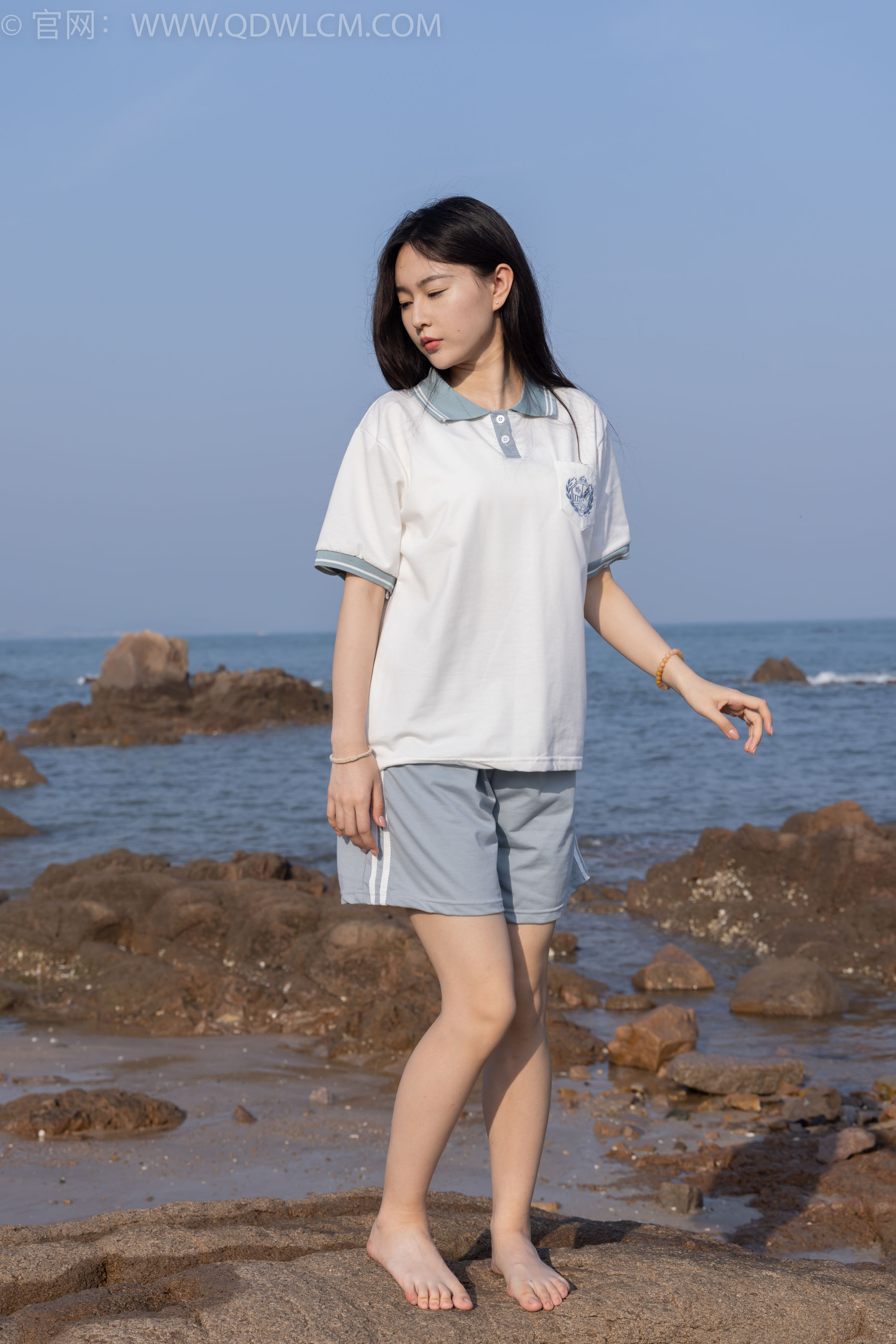 物恋传媒 No.1567 美兔-海边的风