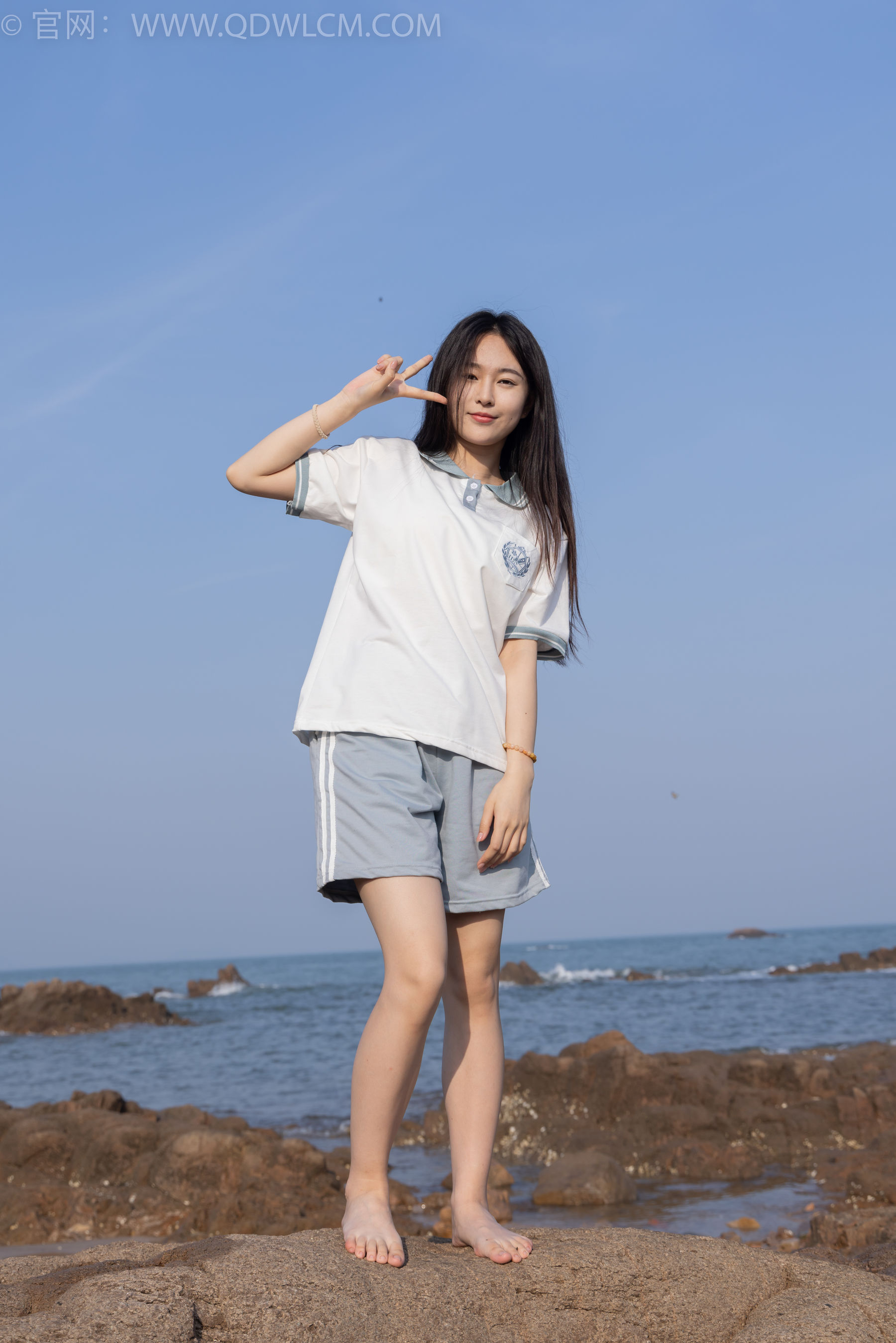 物恋传媒 No.1567 美兔-海边的风