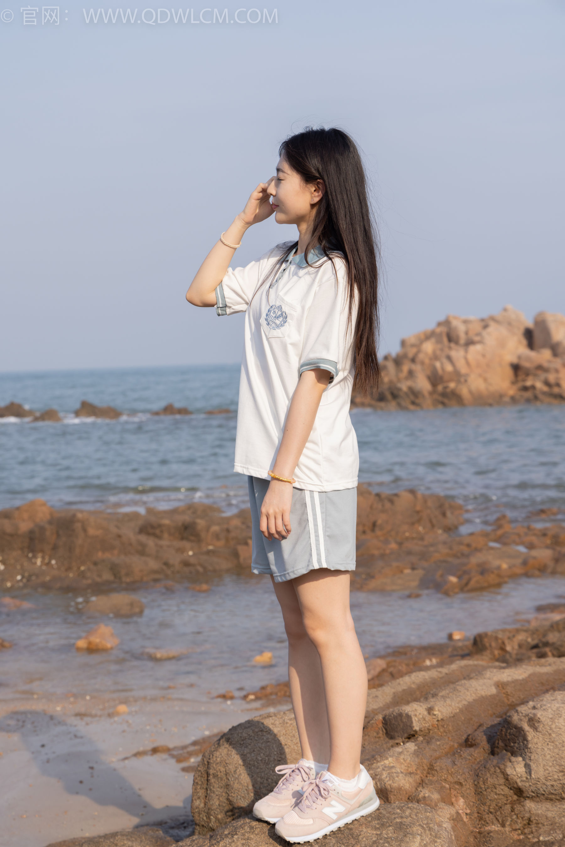 物恋传媒 No.1567 美兔-海边的风