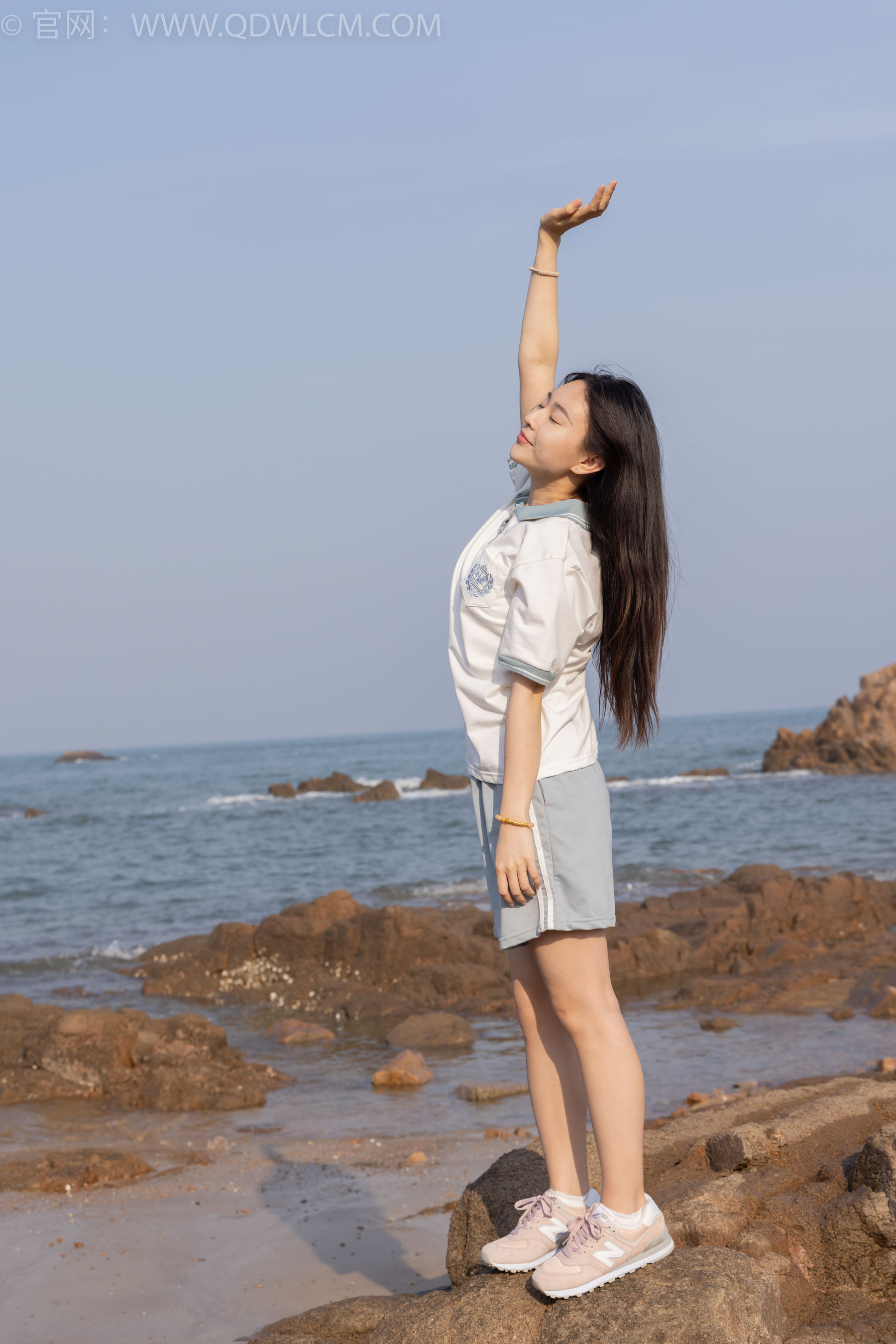 物恋传媒 No.1567 美兔-海边的风