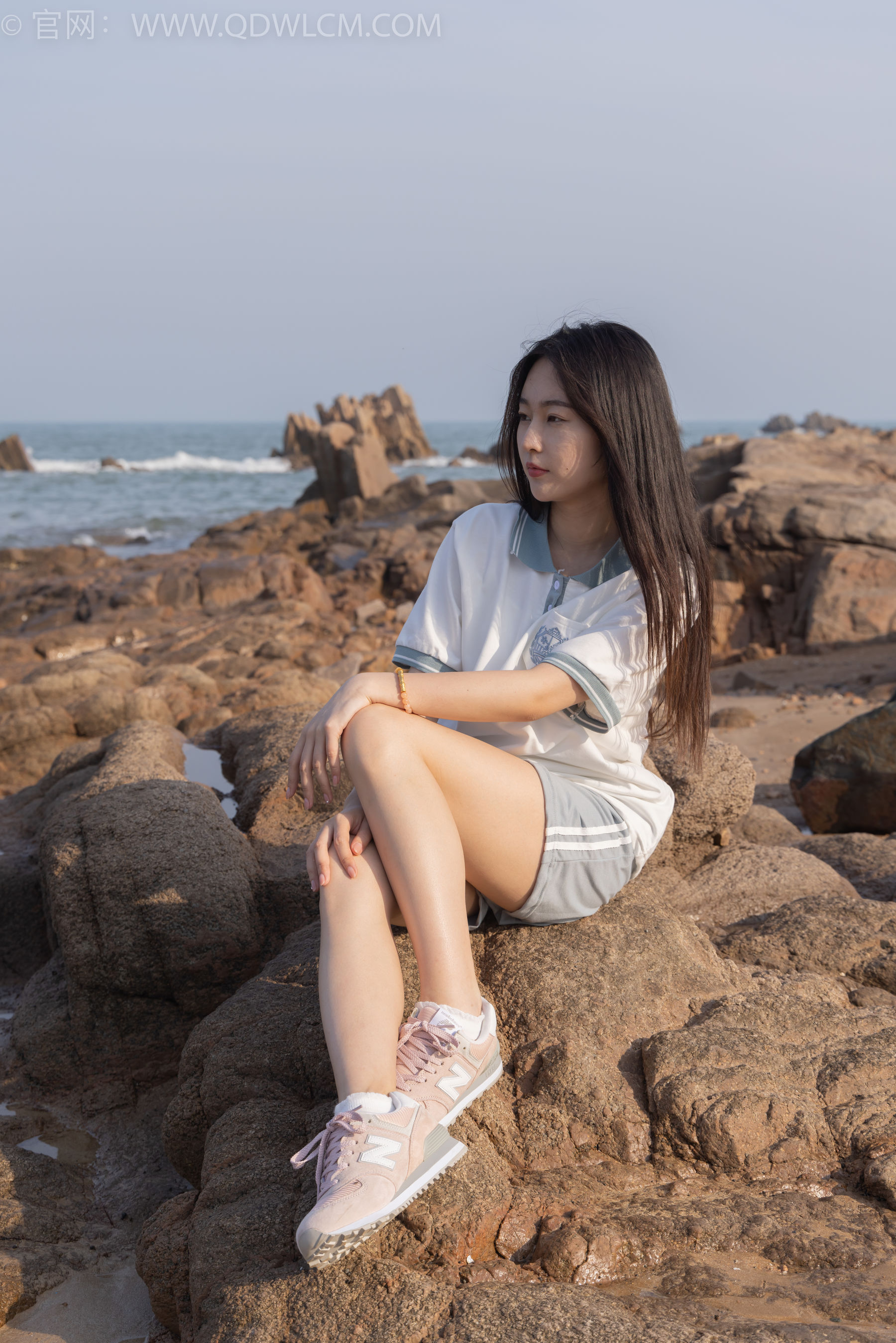 物恋传媒 No.1567 美兔-海边的风