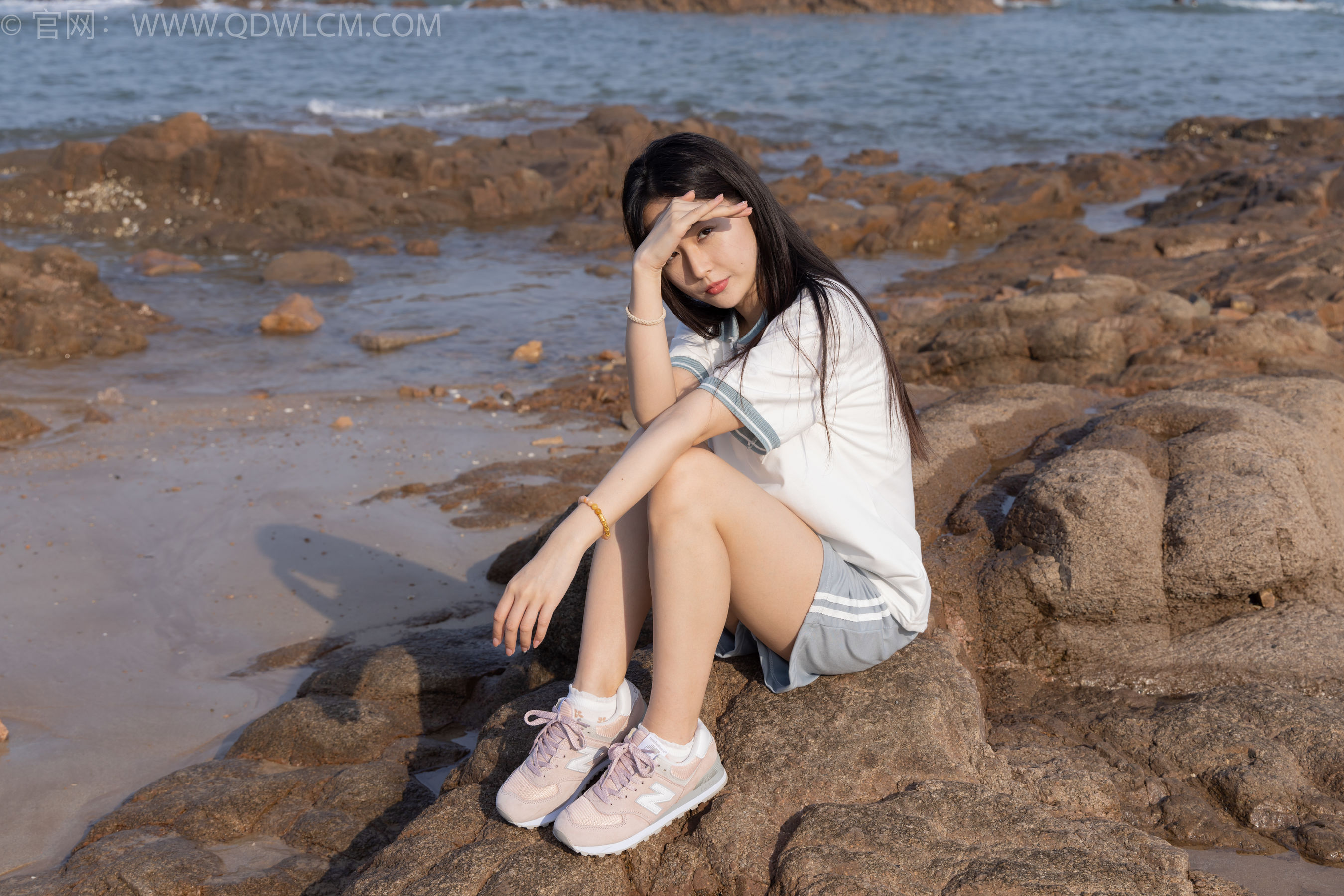 物恋传媒 No.1567 美兔-海边的风