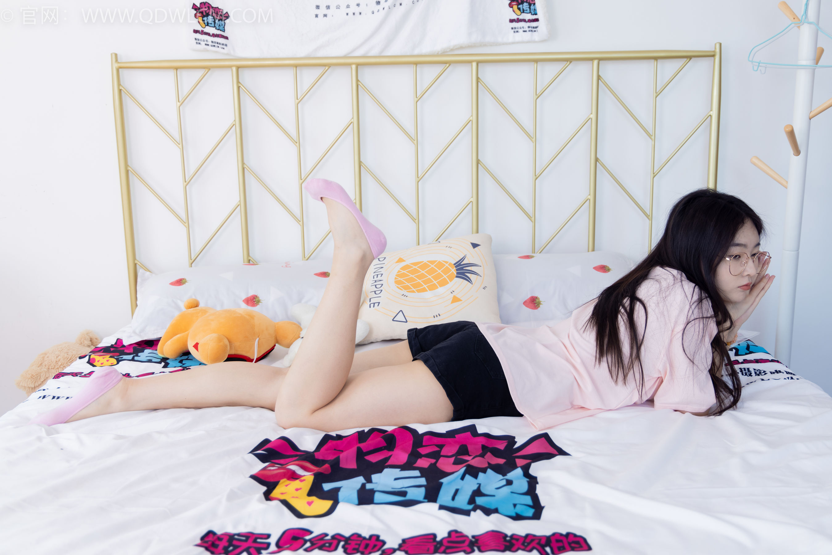 物恋传媒 No.1576 美兔-体验孤独