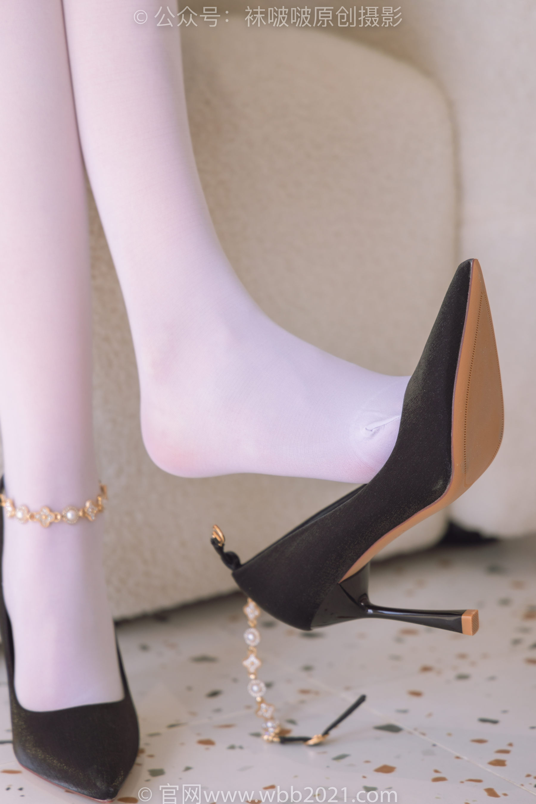 BoBoSocks袜啵啵 No.242 小甜豆-高跟鞋、厚白丝