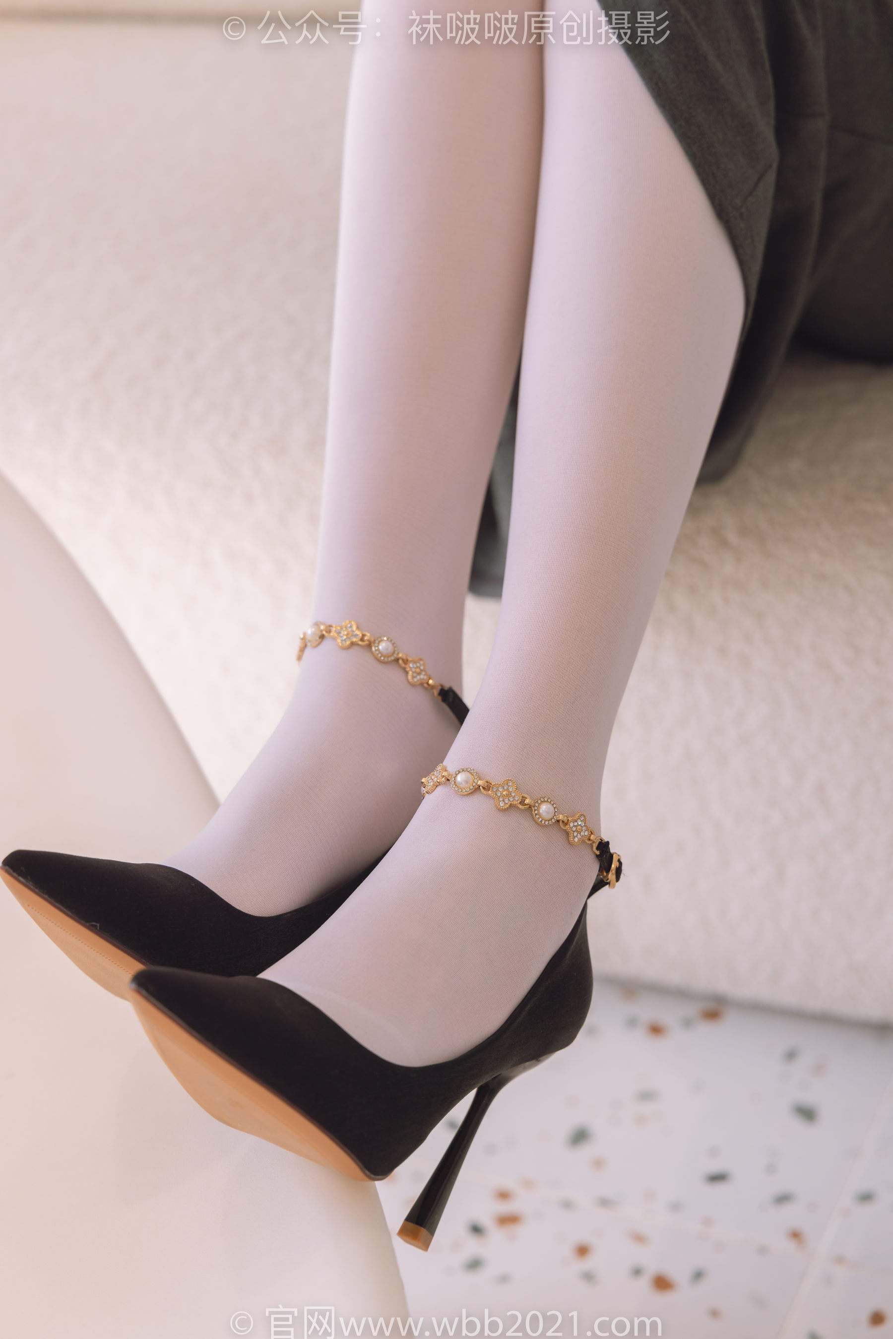 BoBoSocks袜啵啵 No.242 小甜豆-高跟鞋、厚白丝
