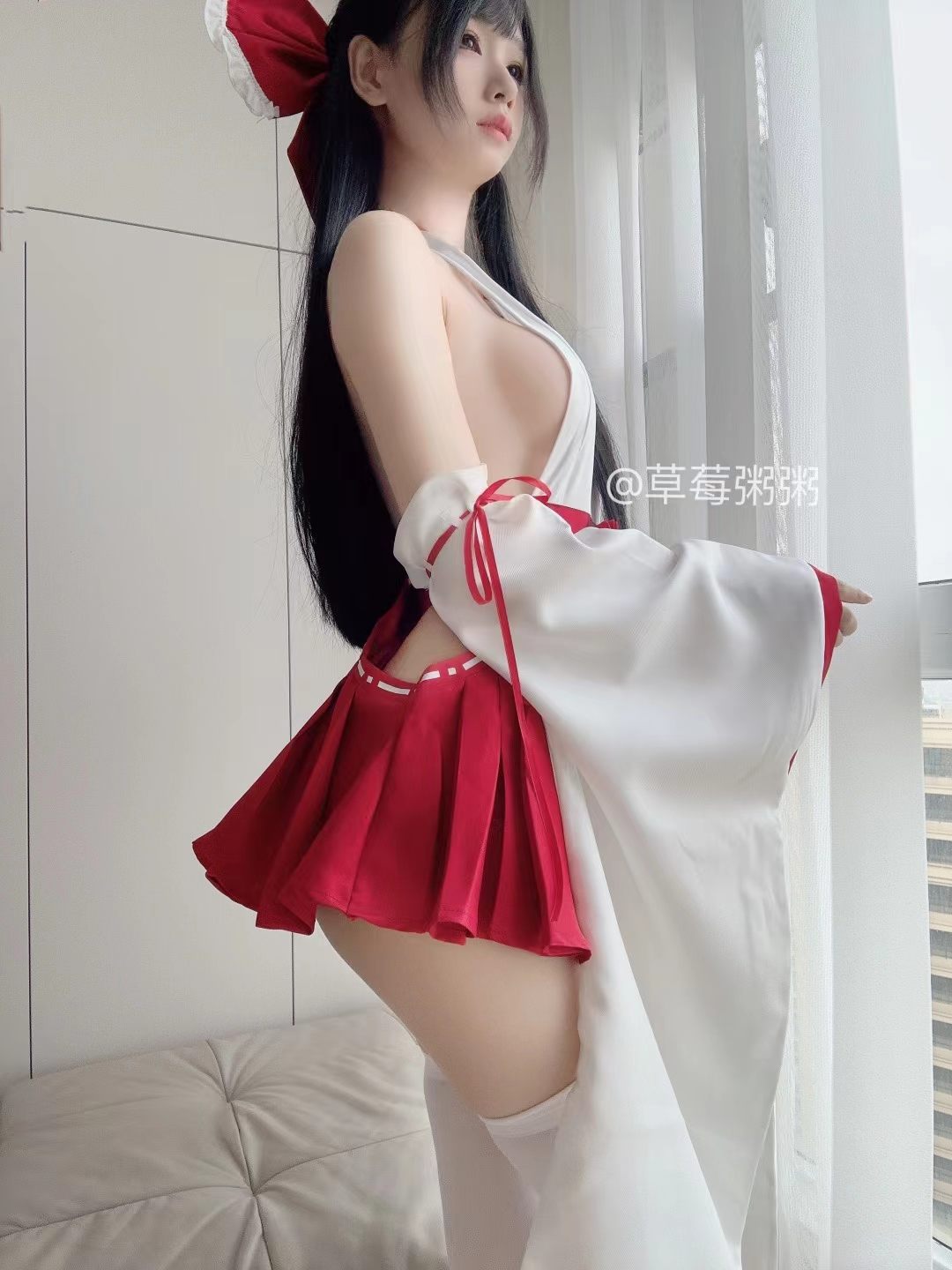 B站十万口草莓粥粥舰长 P5