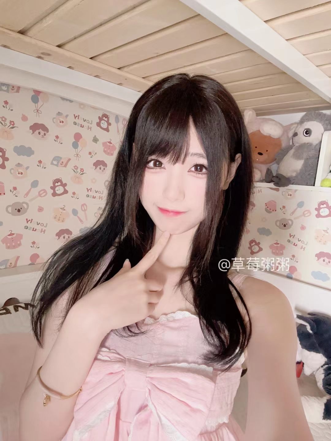 B站十万口草莓粥粥舰长 P5