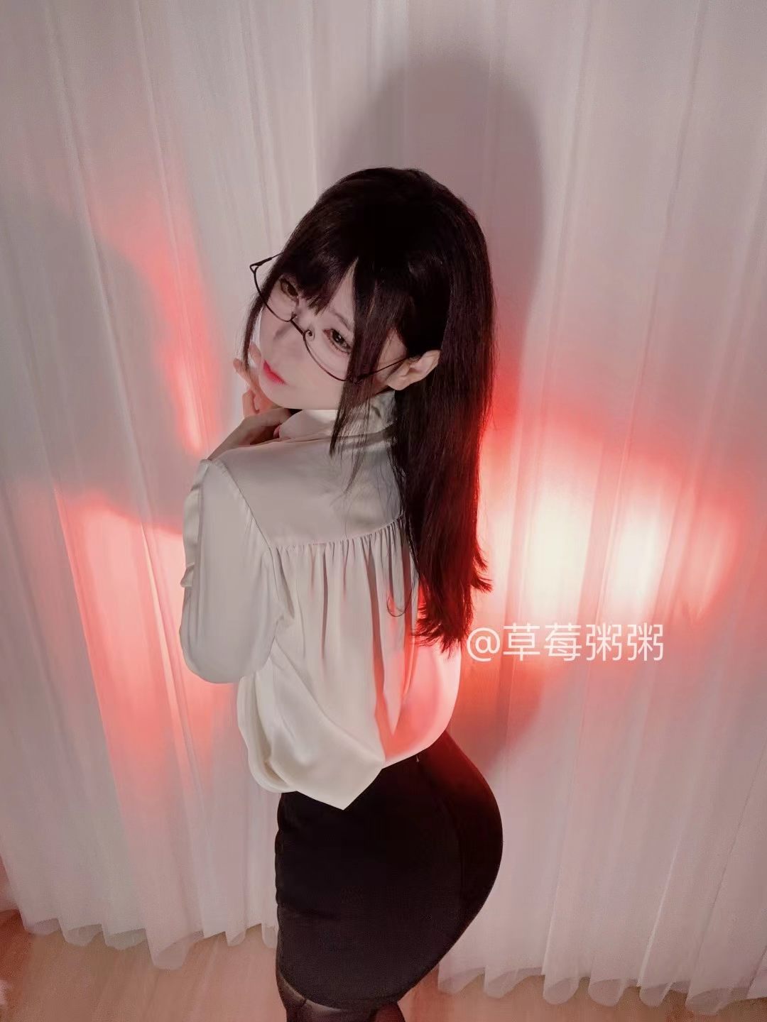 B站十万口草莓粥粥舰长 P5