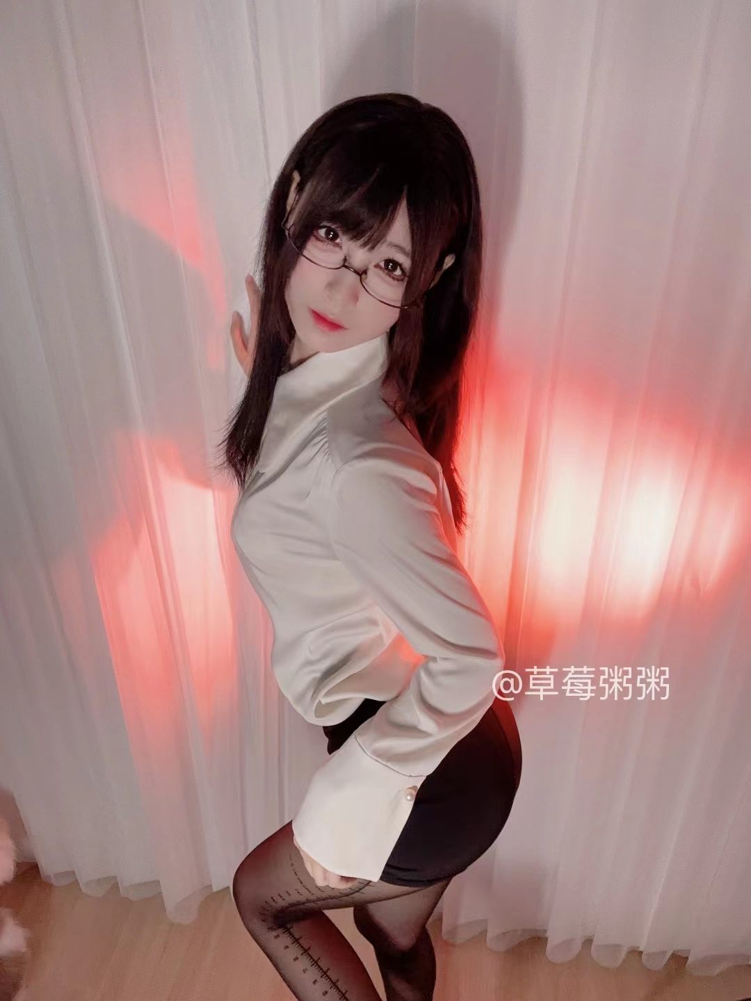 B站十万口草莓粥粥舰长 P5