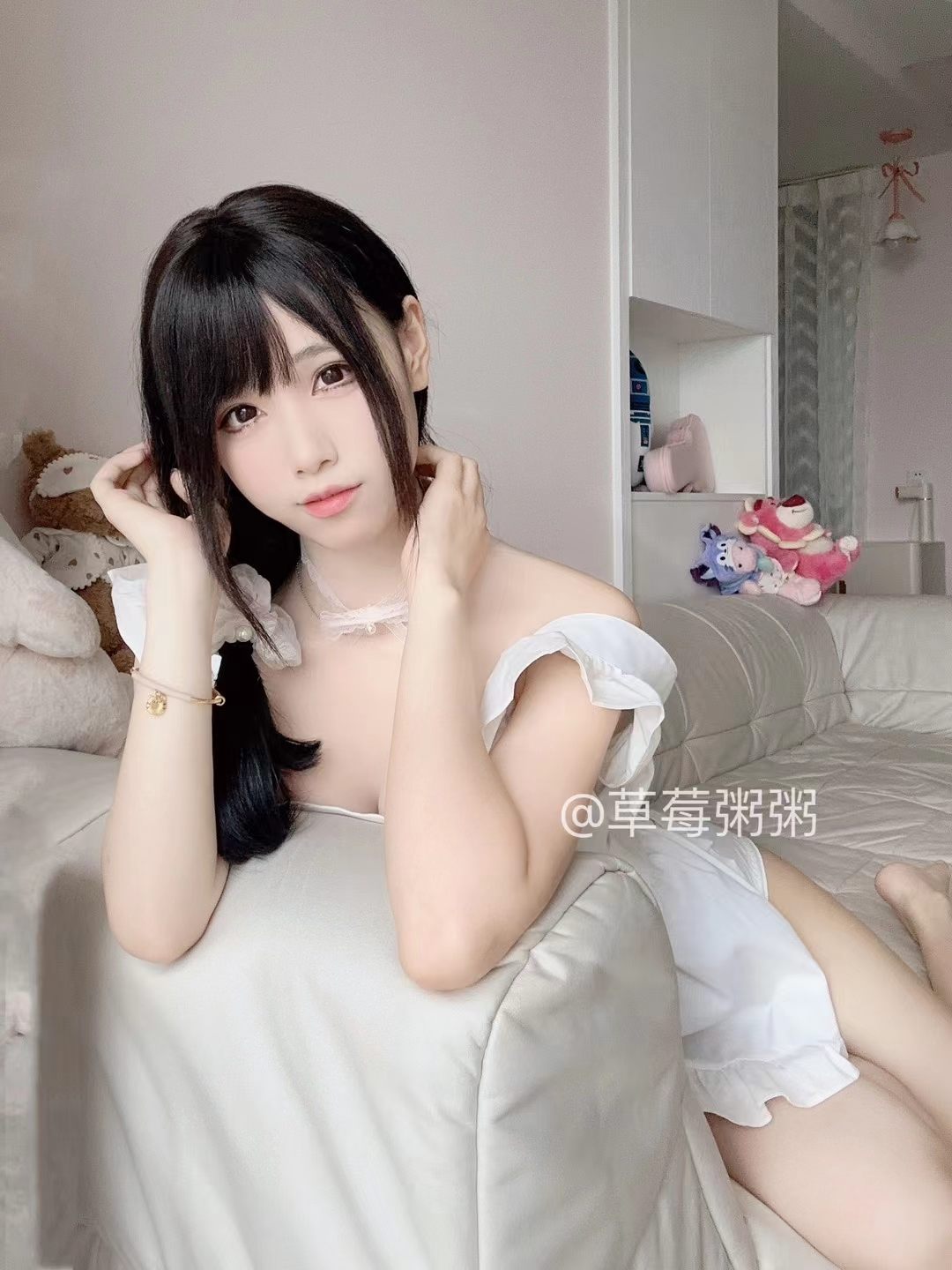 B站十万口草莓粥粥舰长 P5
