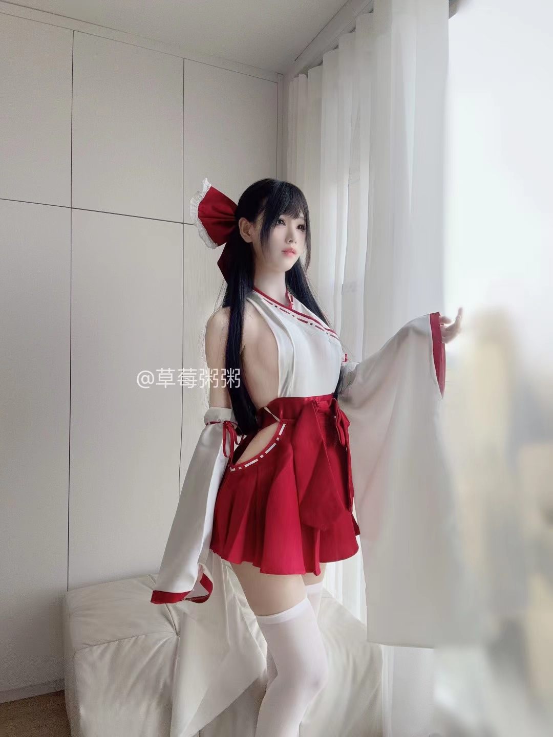 B站十万口草莓粥粥舰长 P5