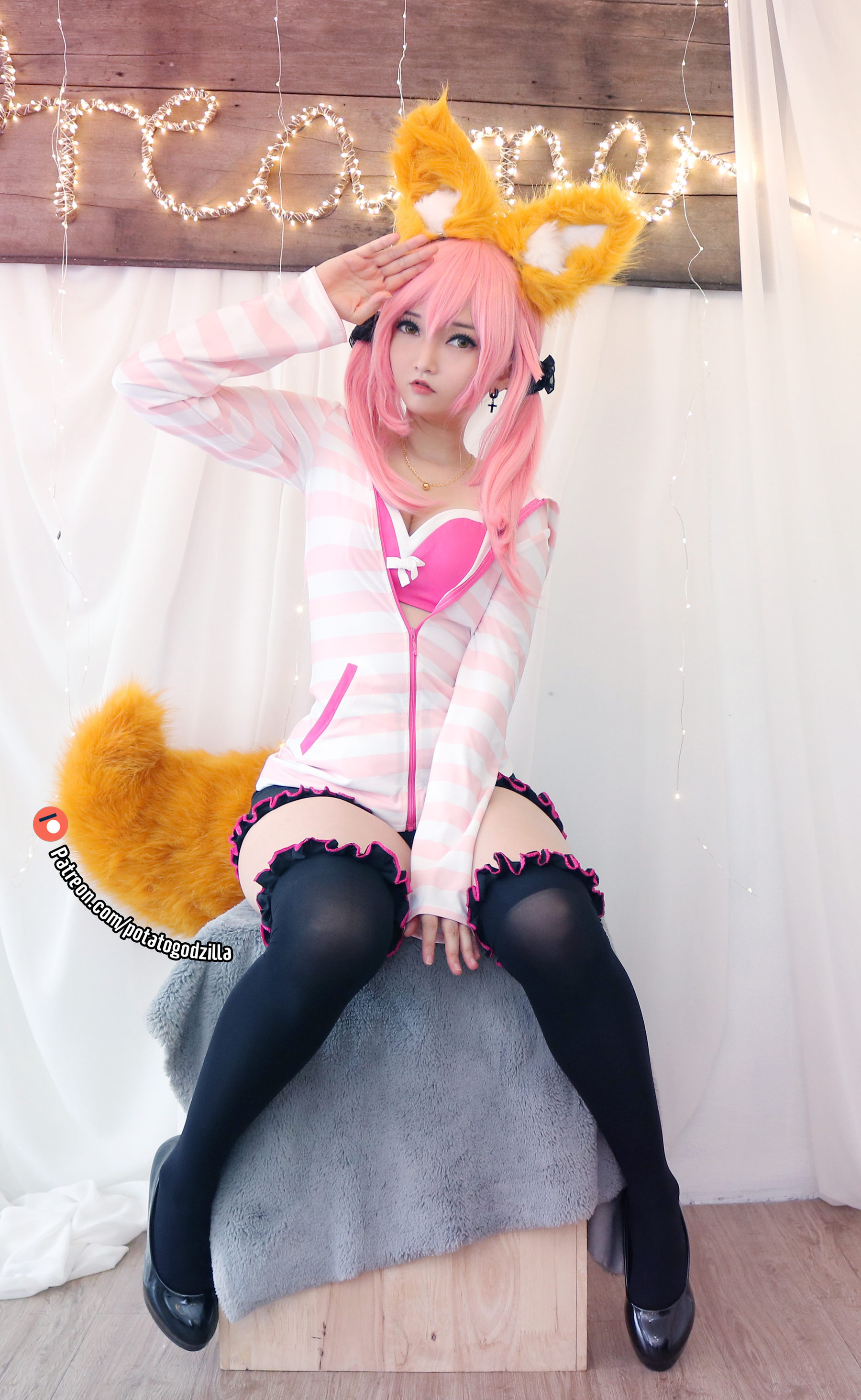 Coser小姐姐Potato Godzilla - Tamamo School Uniform