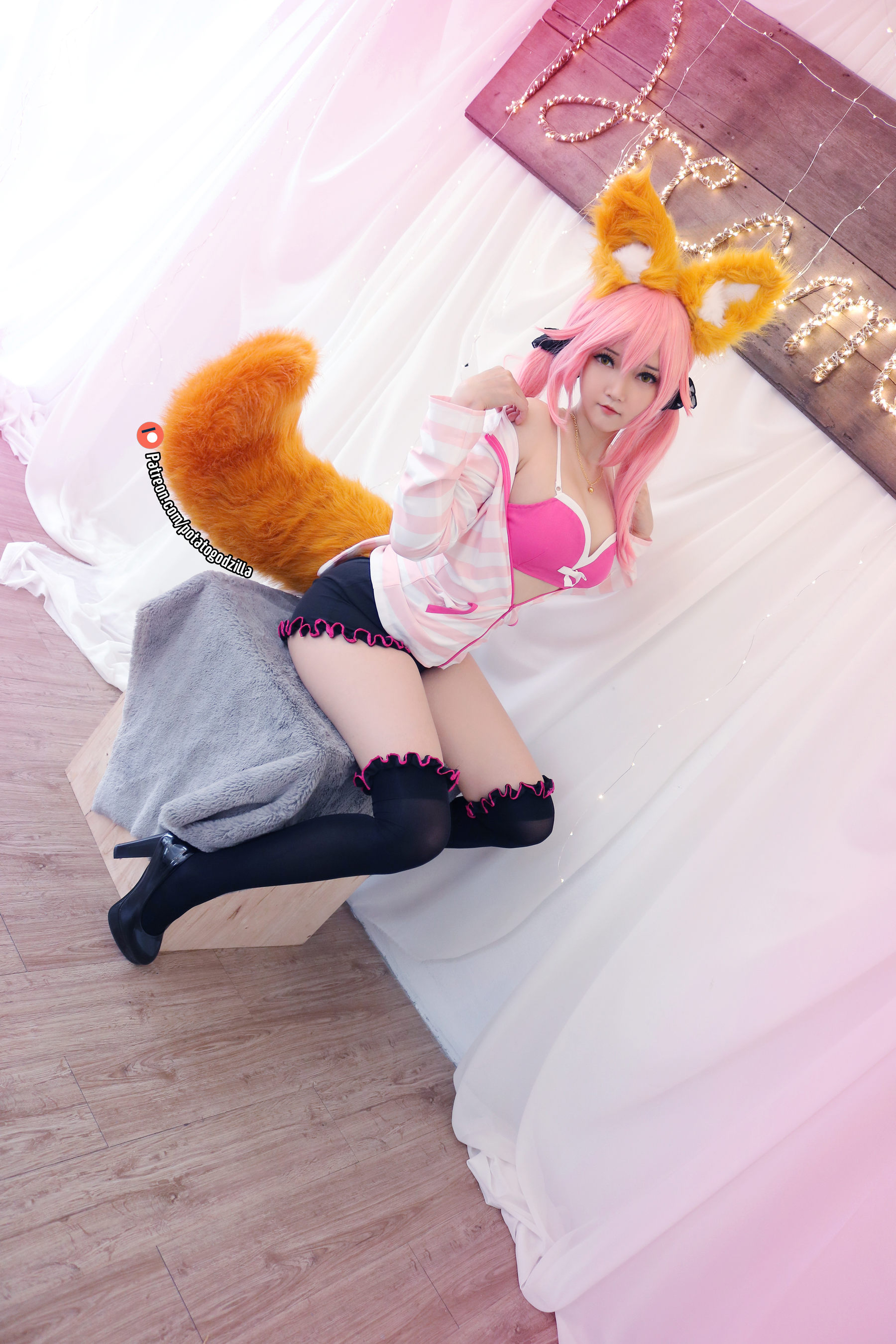Coser小姐姐Potato Godzilla - Tamamo School Uniform