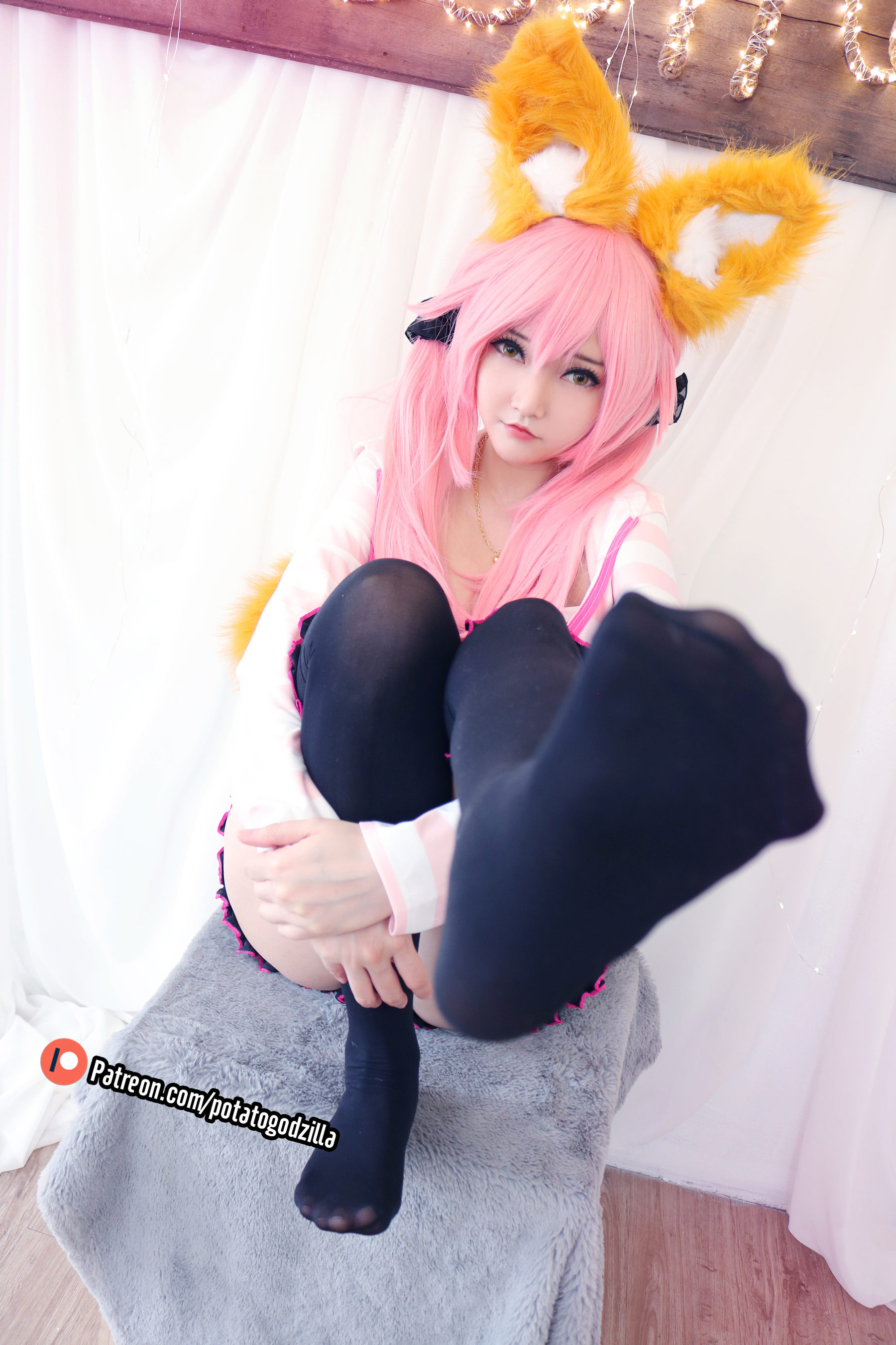 Coser小姐姐Potato Godzilla - Tamamo School Uniform