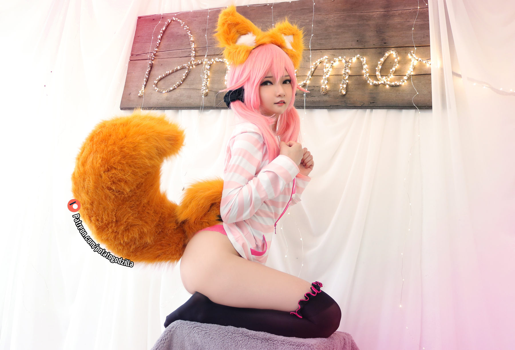 Coser小姐姐Potato Godzilla - Tamamo School Uniform