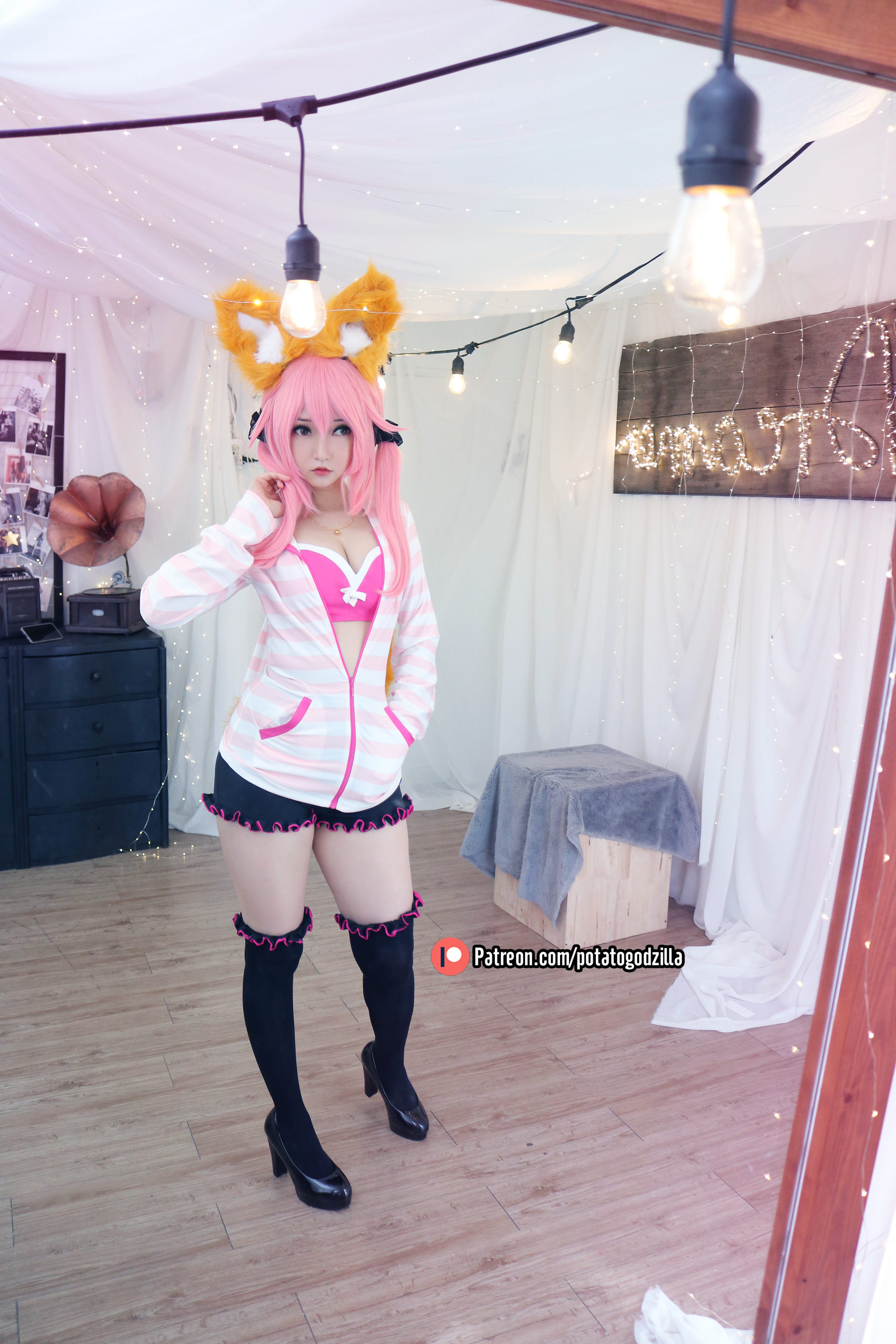 Coser小姐姐Potato Godzilla - Tamamo School Uniform