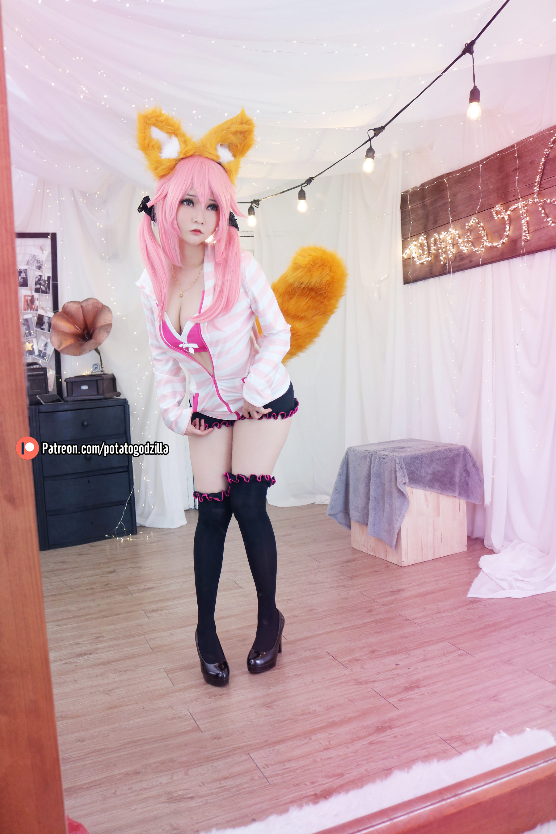 Coser小姐姐Potato Godzilla - Tamamo School Uniform